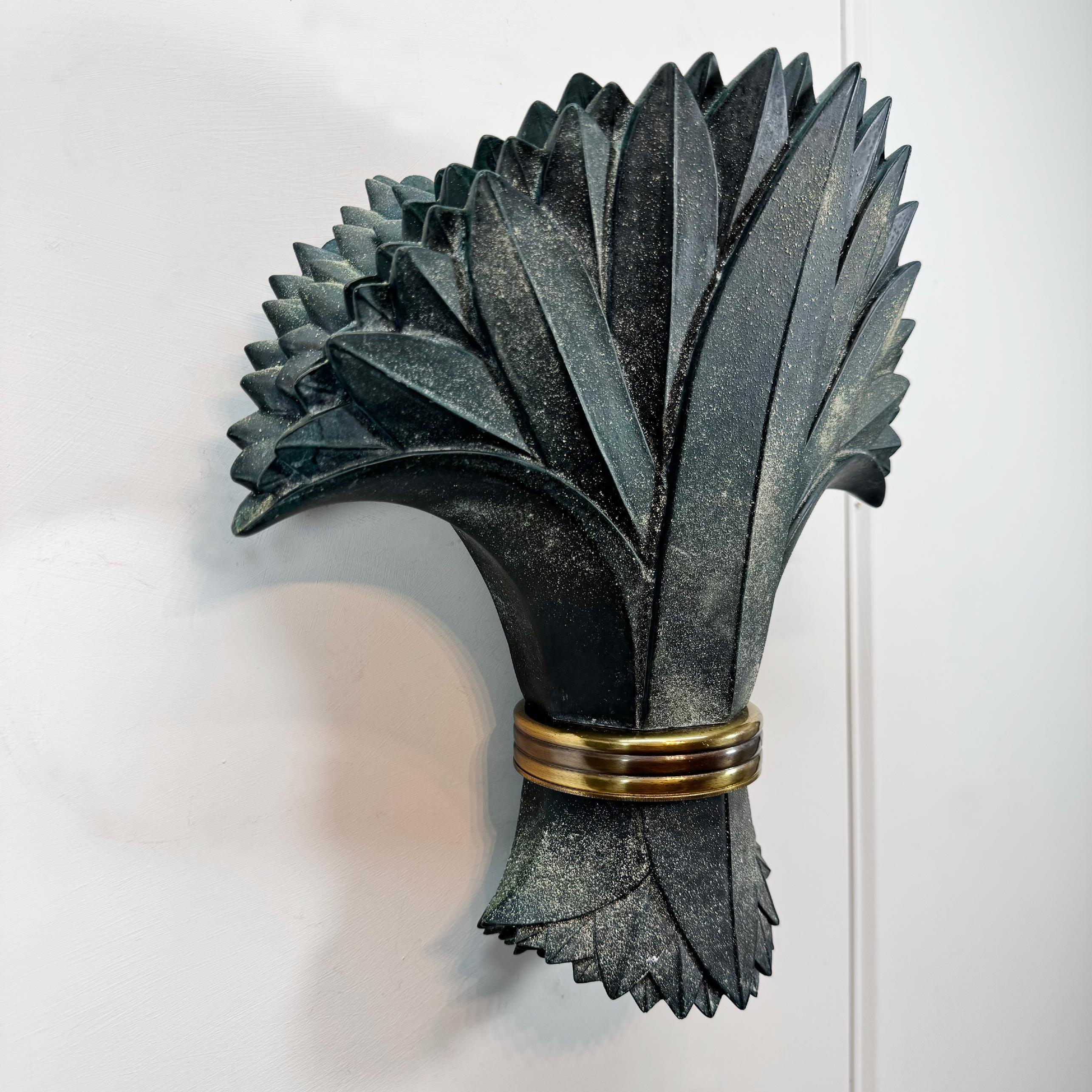 Art déco Chandelier à feuilles Marin SA d'Espagne du milieu du siècle en vente