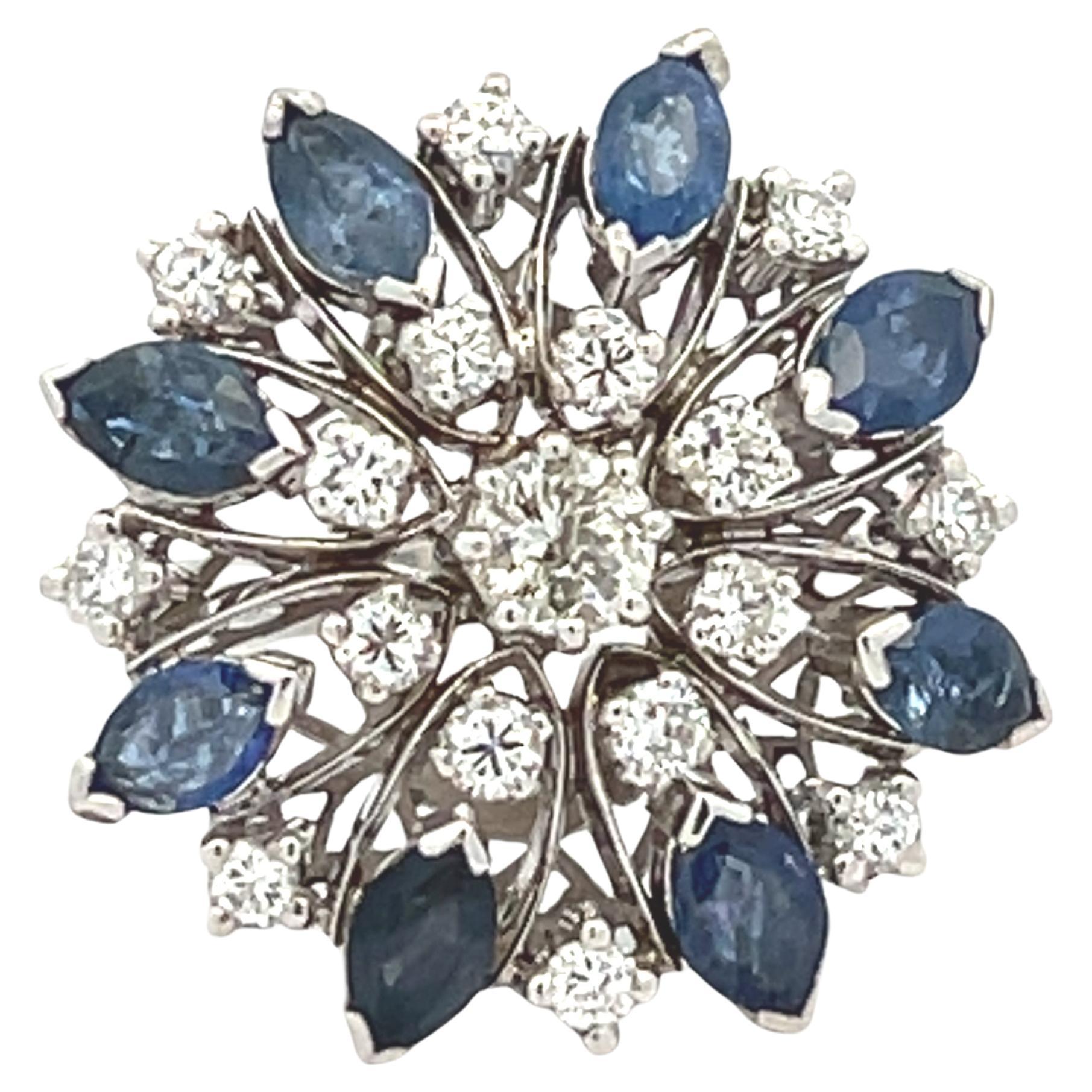 Anillo de cóctel de zafiro marquesa y diamantes de mediados de siglo en oro blanco de 18 quilates
