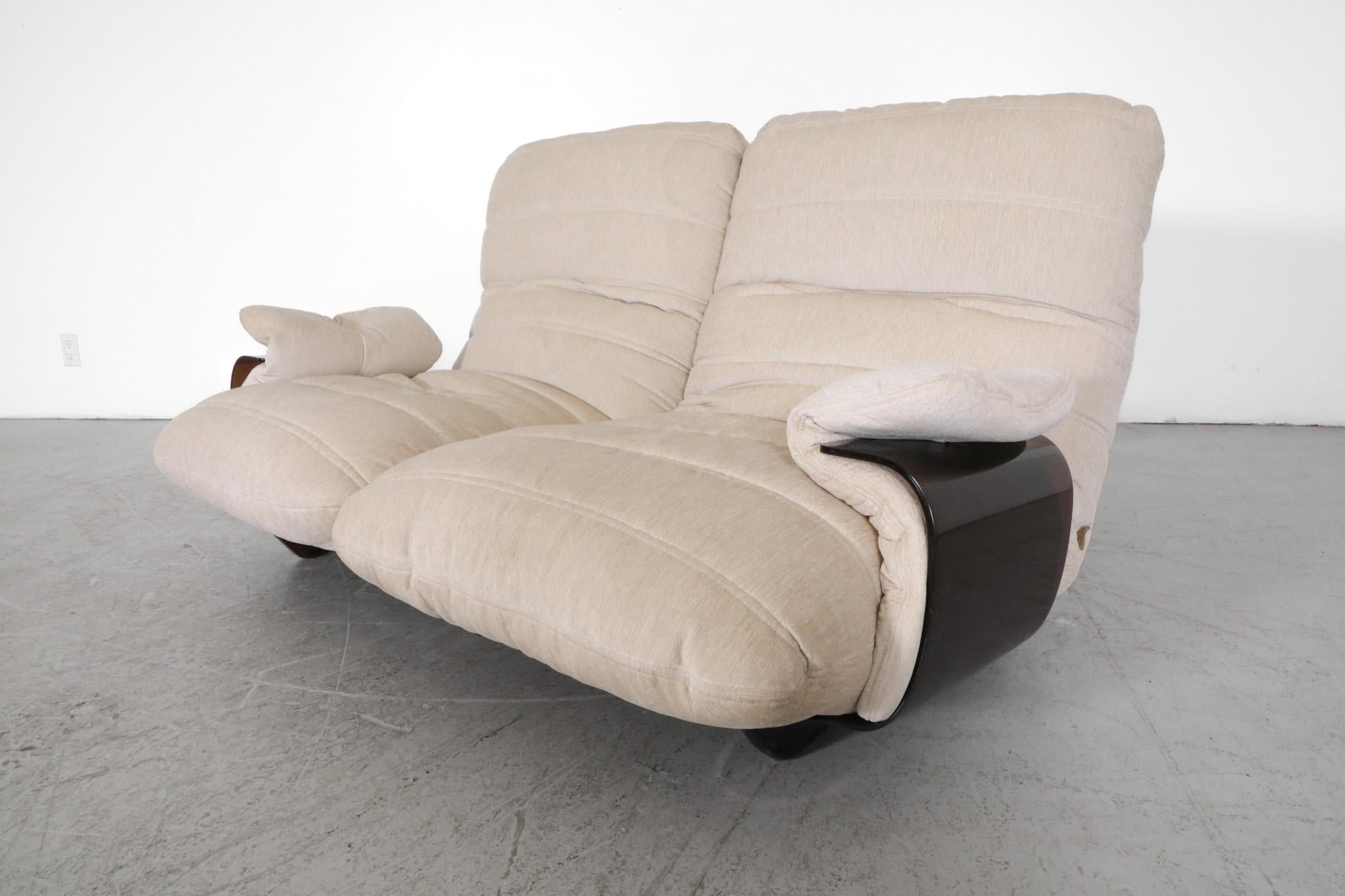 Loveseat Marsala de New Chenille par Michel Ducaroy pour Ligne Roset, milieu du siècle dernier 4