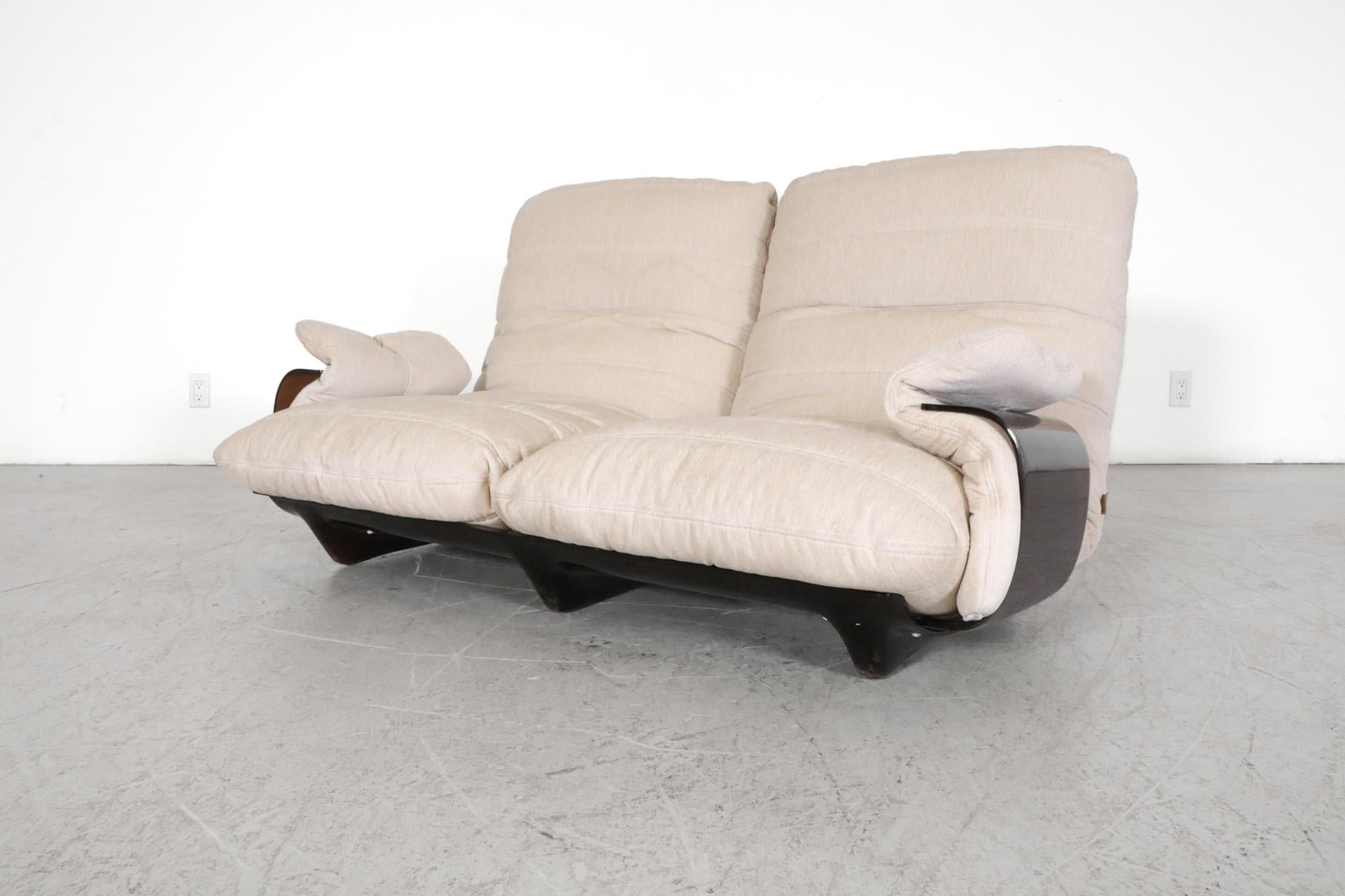 Loveseat Marsala de New Chenille par Michel Ducaroy pour Ligne Roset, milieu du siècle dernier 12