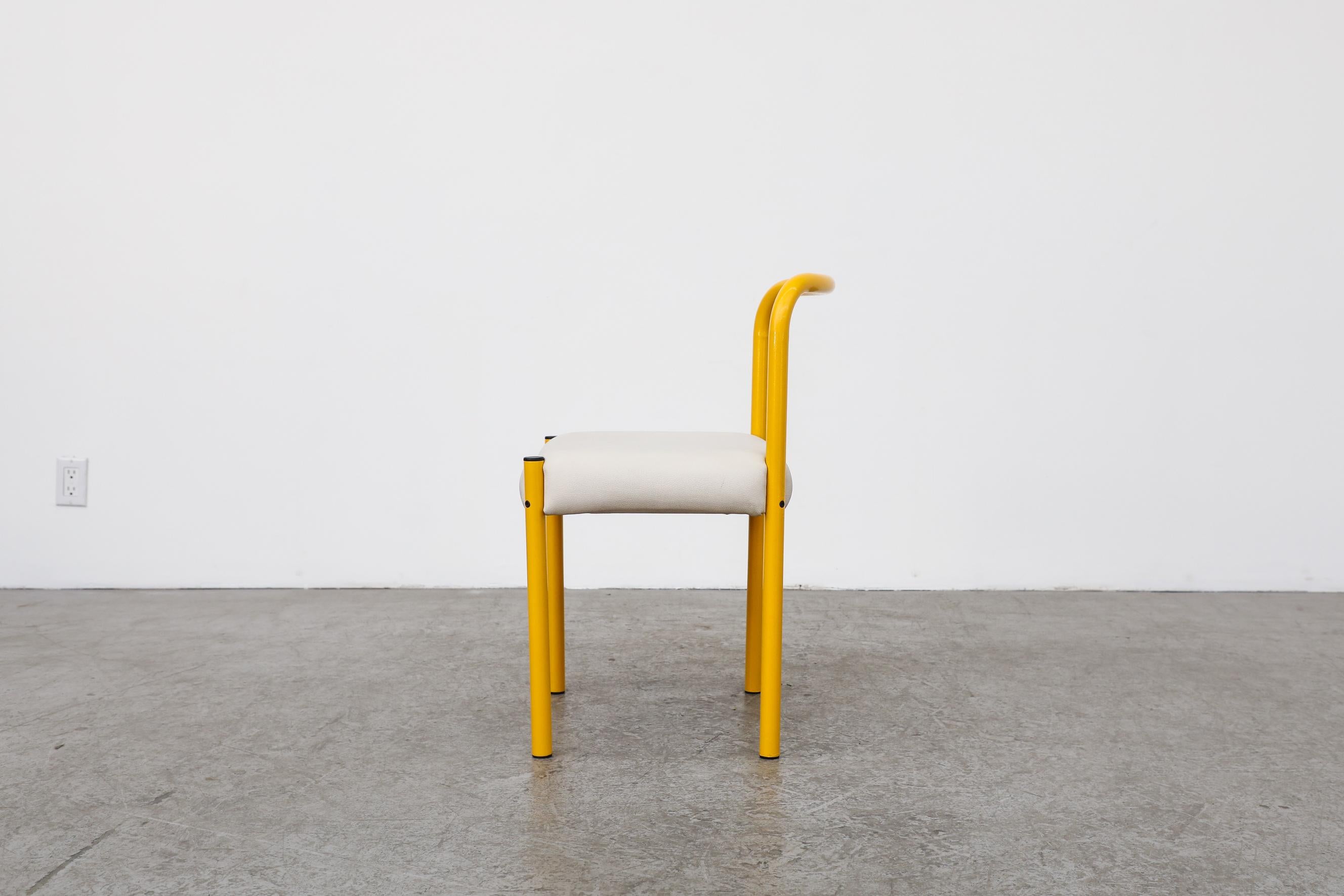 Mitte des Jahrhunderts Martin Visser 'SE03' Beistellstuhl für 't Spectrum mit gelbem Gestell (Niederländisch) im Angebot