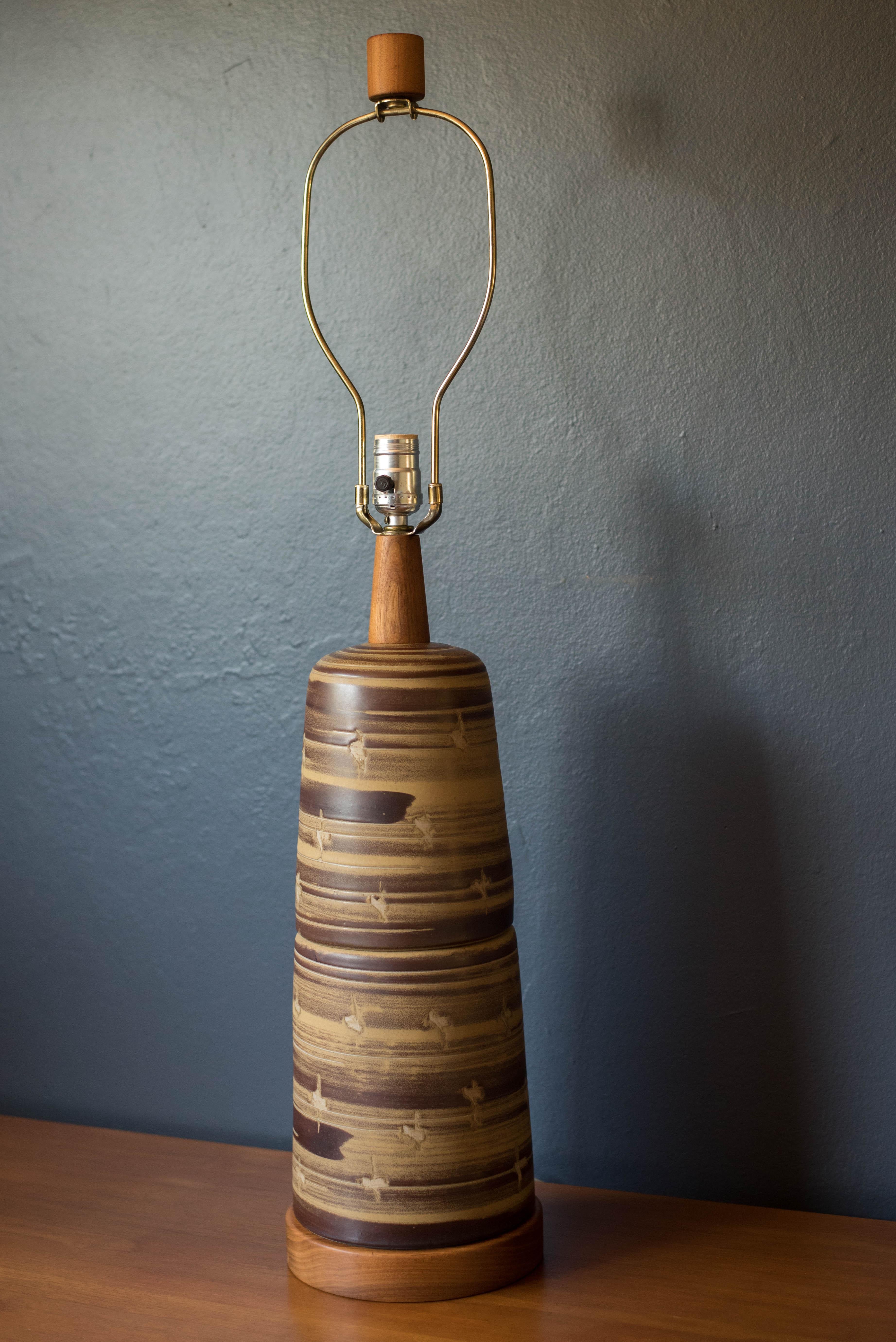 Céramique Lampe de poterie en céramique de grès Martz du milieu du siècle dernier pour Marshall Studios en vente