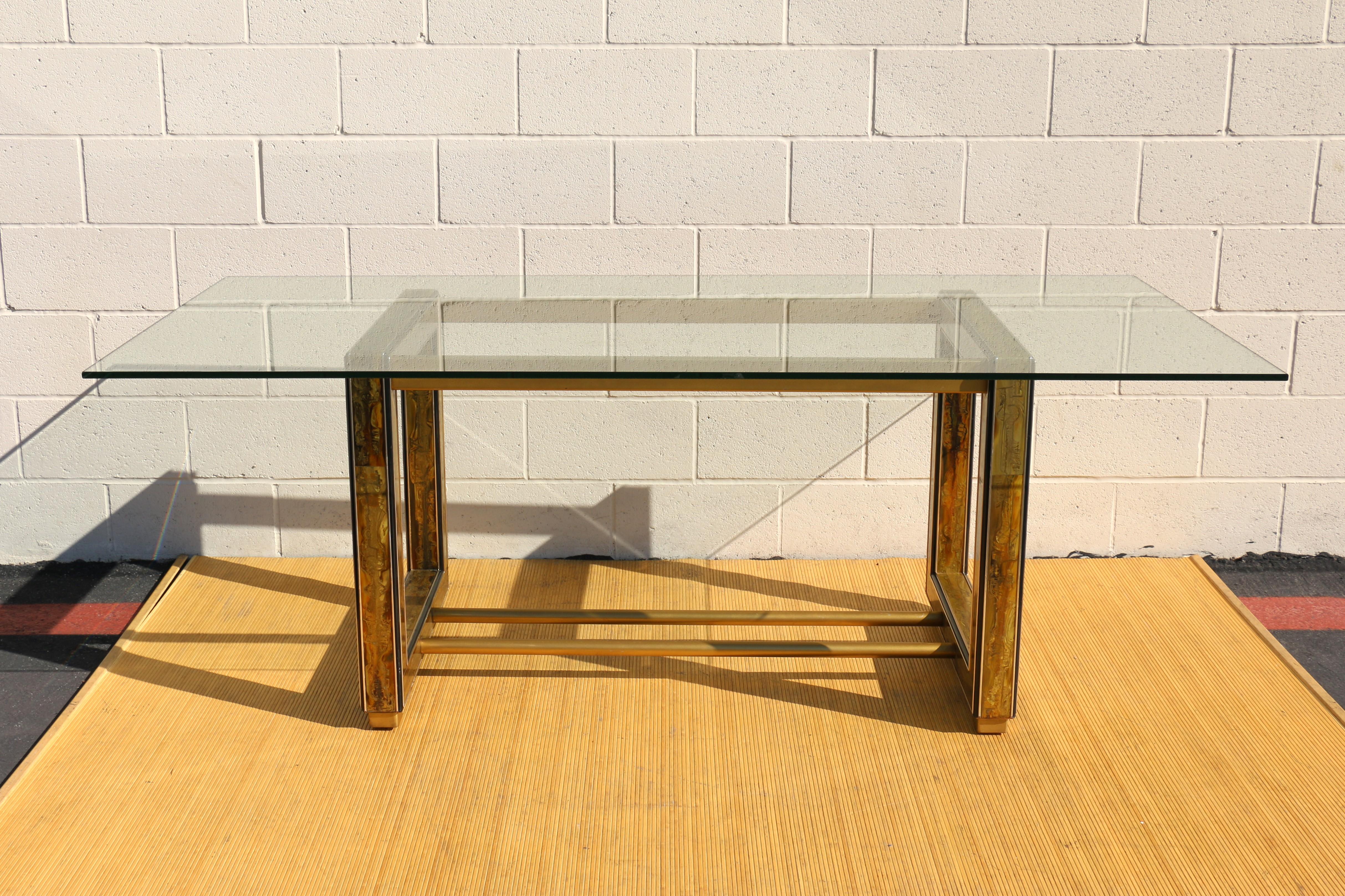 Fin du 20e siècle Table de salle à manger en laiton Mastercrafters by Bernhard Rohne, années 1970 en vente