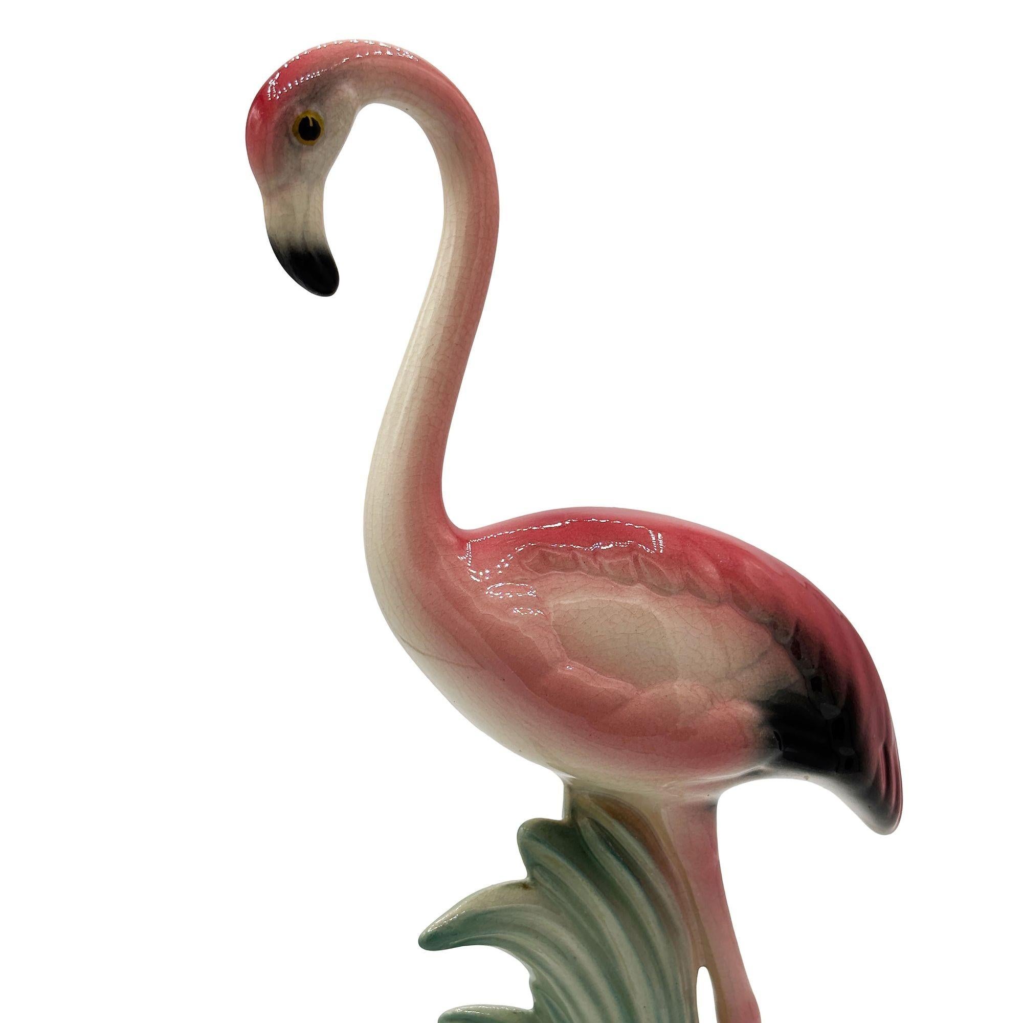 Set de vases de table assortis en céramique Pink Flamingo Mid-century By Brad Kealer en vente 8