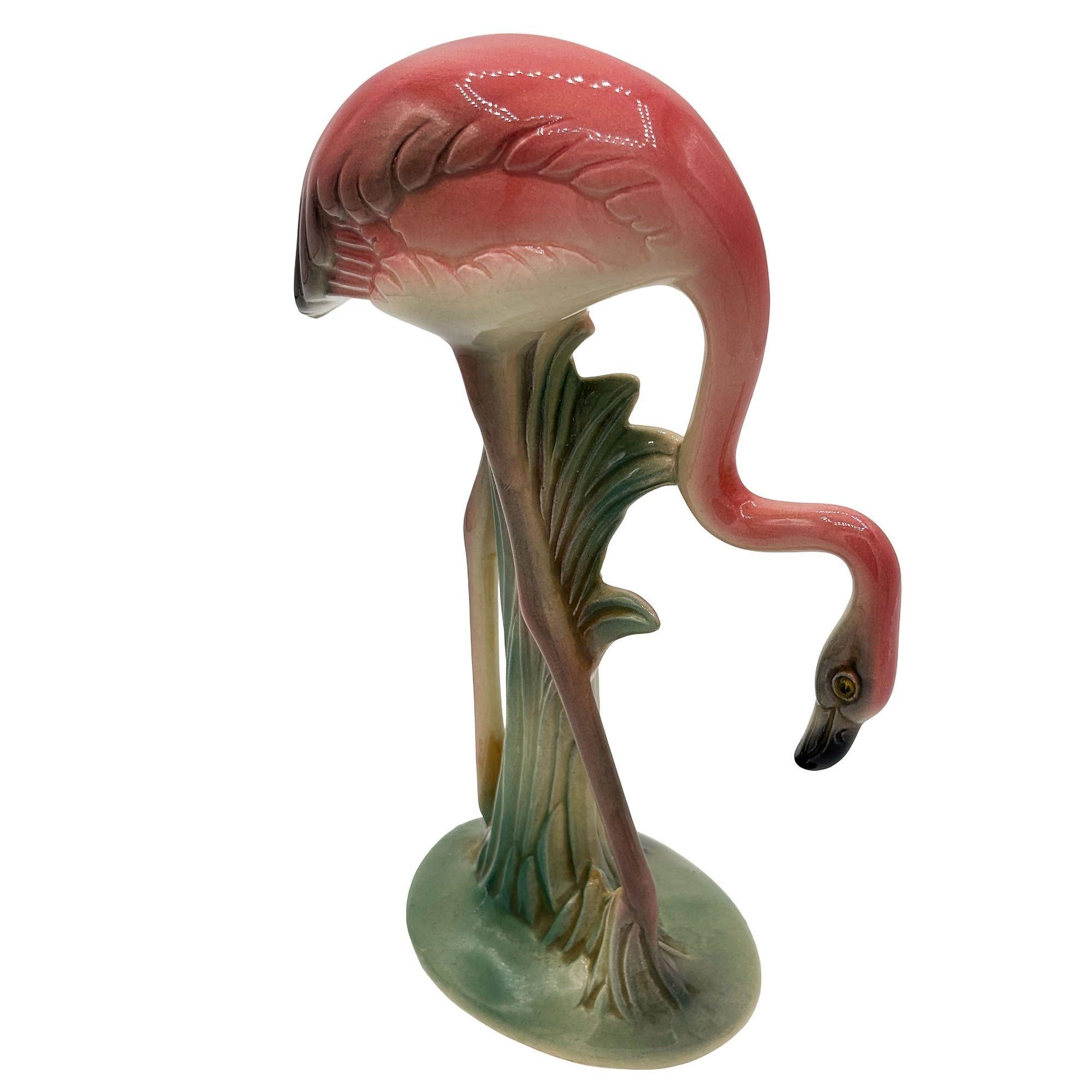 Set de vases de table assortis en céramique Pink Flamingo Mid-century By Brad Kealer en vente 1
