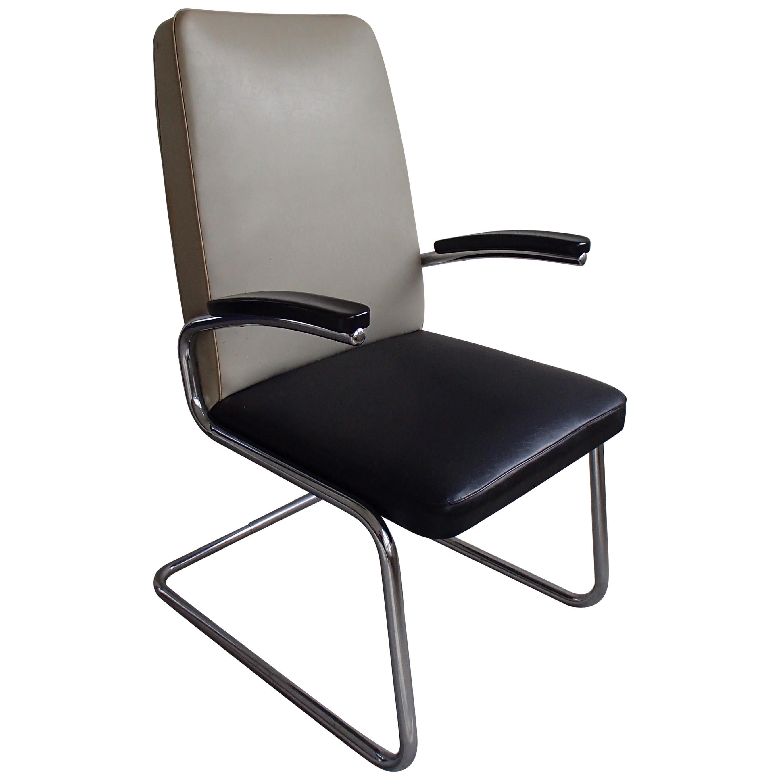Midcentury Mauser Armchair with Original Leatherette Grey and Black For Sale