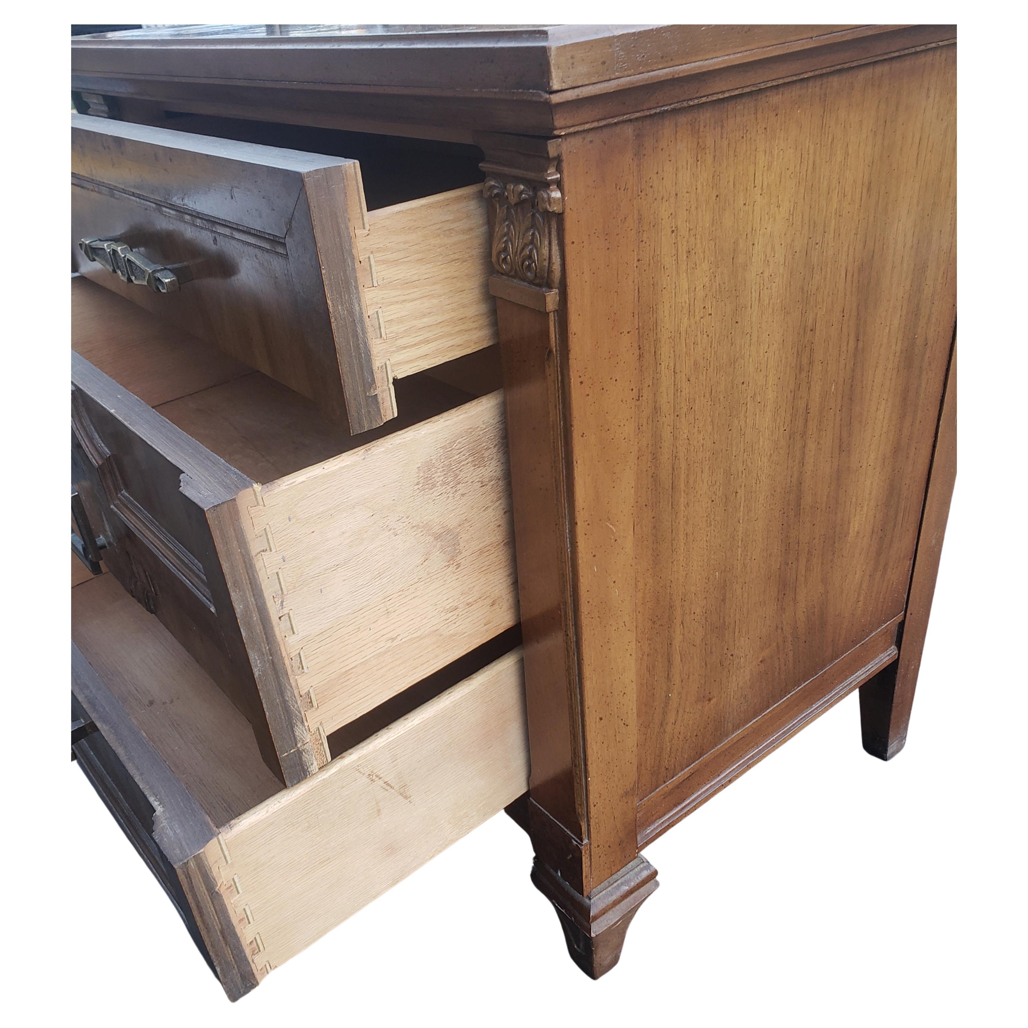 Mid-Century Mazor Masterpiece Burl Walnut and Gilt Accents Bedside Tables, Pair In Good Condition In Germantown, MD