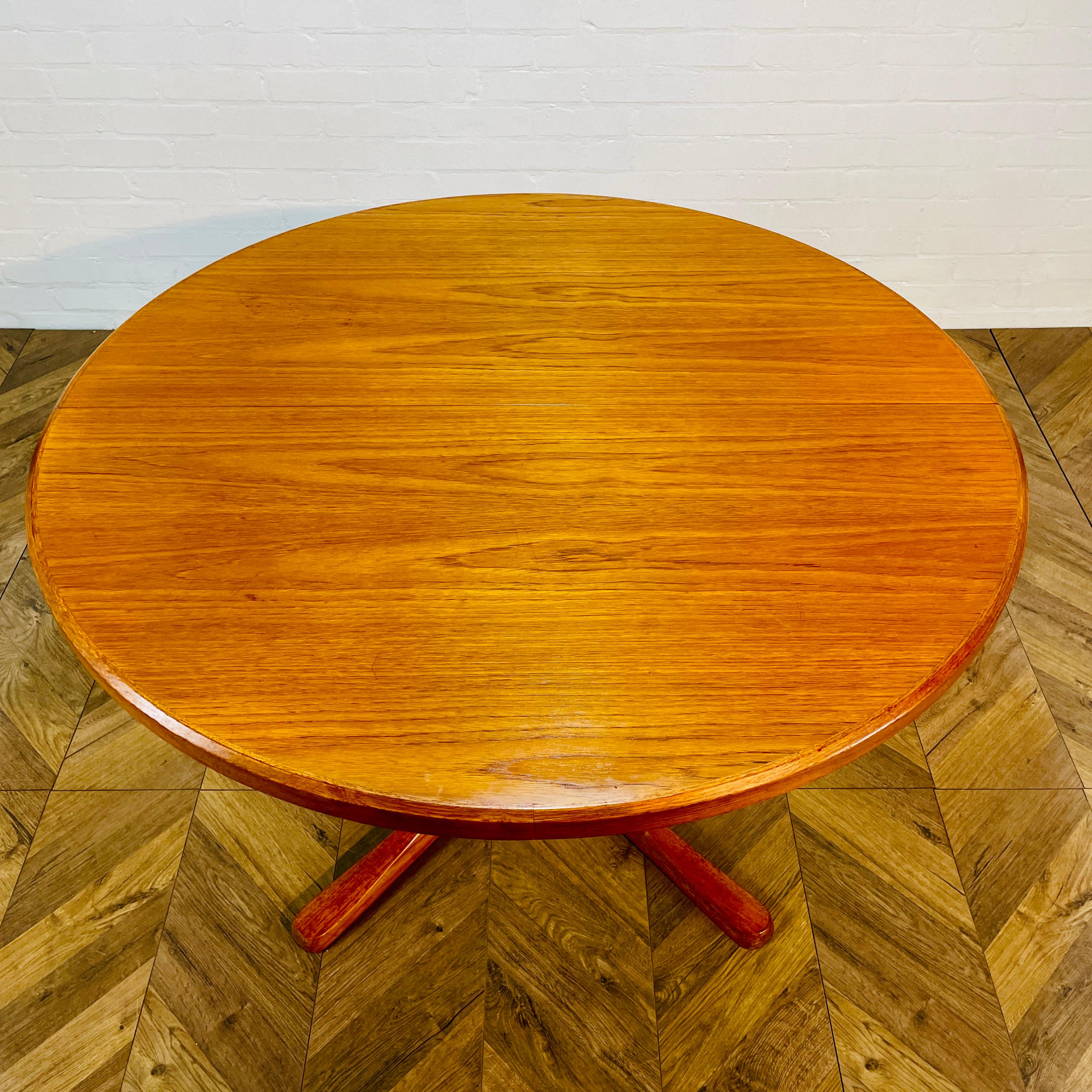 Mid Century McIntosh Extending Teak Dining Table + 8 Matching Chairs, 1970s 8