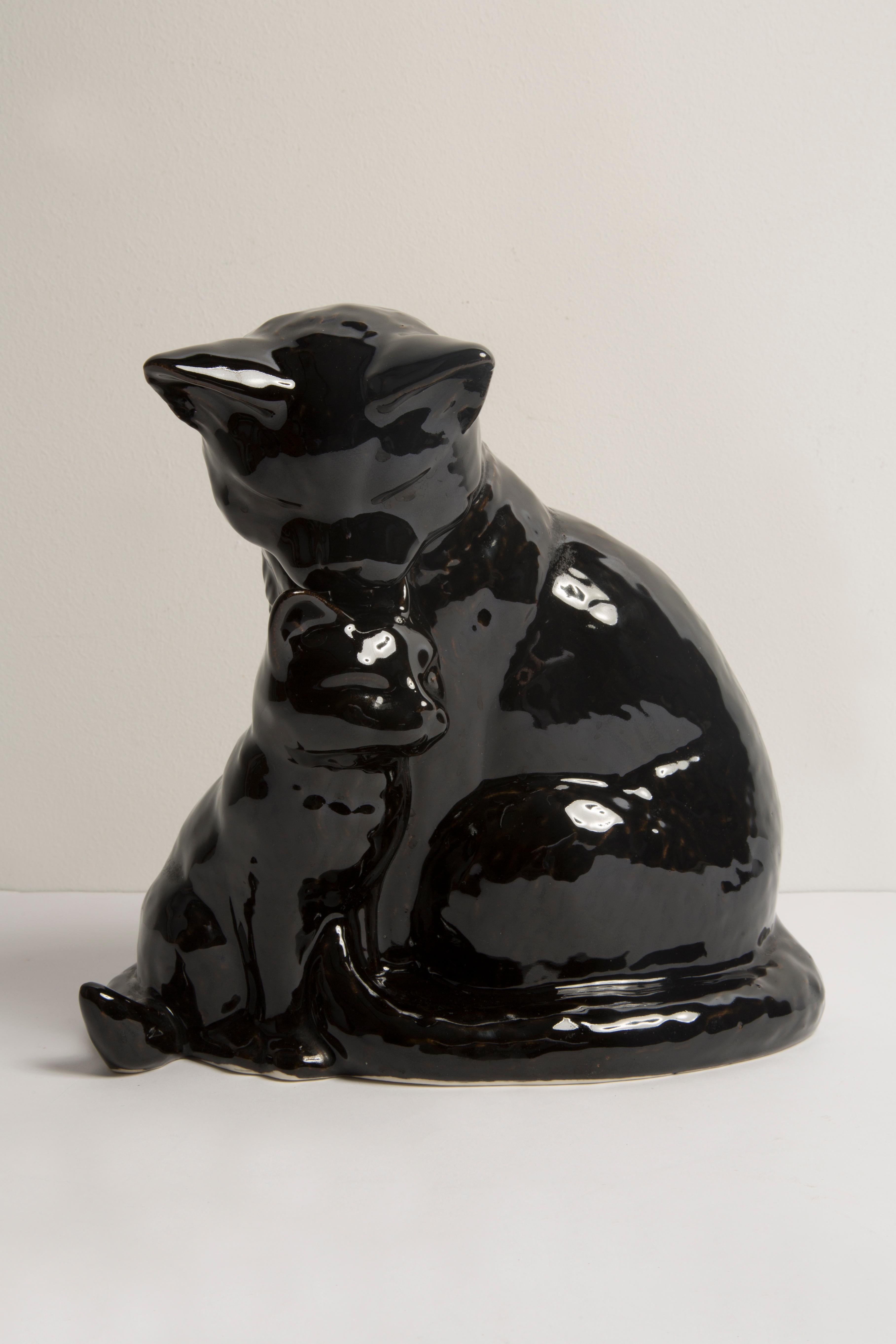 Hand-Painted Midcentury Medium Black Cats Ceramic Sculpture, Portugal, 1960s For Sale