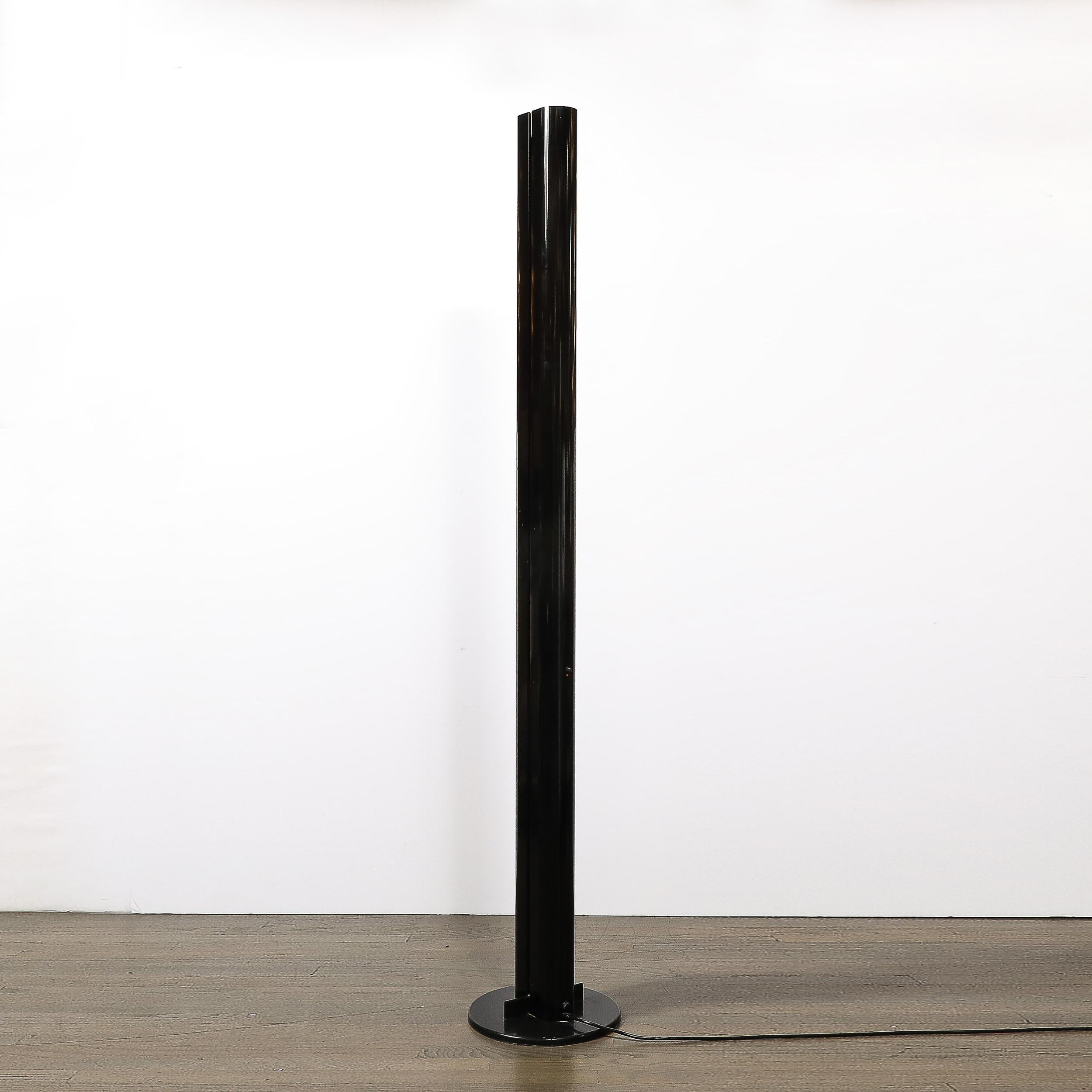 Lampada da terra Megaron di metà secolo con smalto nero di Gianfranco Frattini per Artemide in vendita 4
