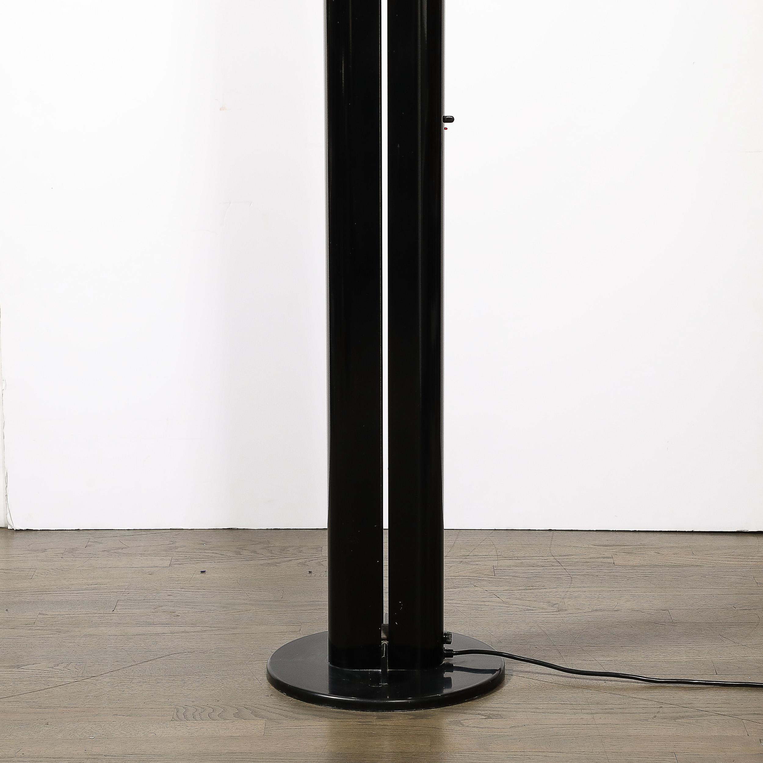 Lampada da terra Megaron di metà secolo con smalto nero di Gianfranco Frattini per Artemide in vendita 1