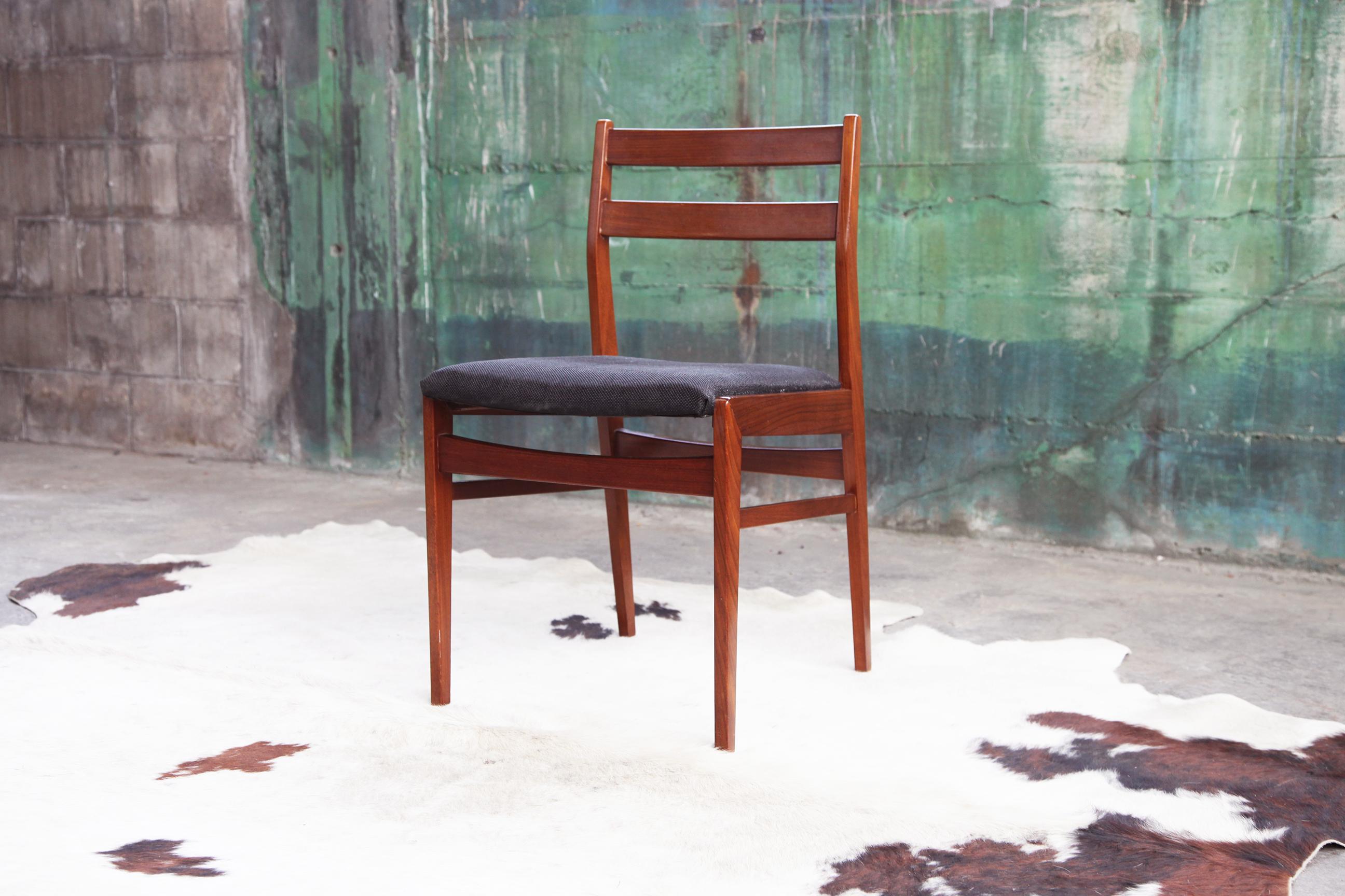 Meredew sculpturale chaise de bureau d'appoint vintage en teck, années 1960 en vente 2