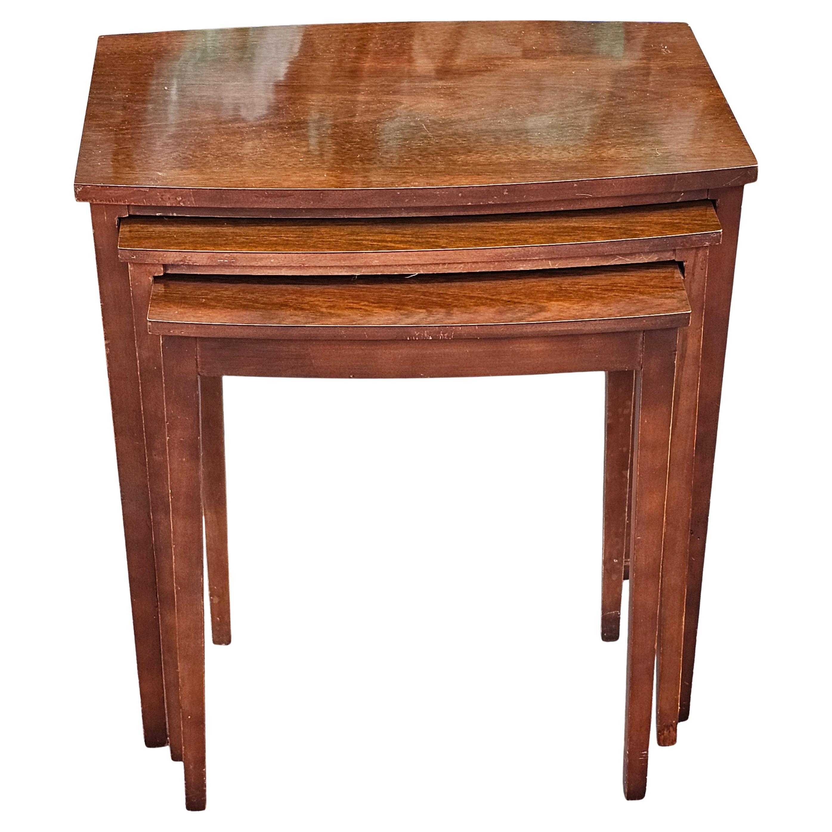 Mid-Century Mersman Furniture Mahogany Nesting Tables For Sale
