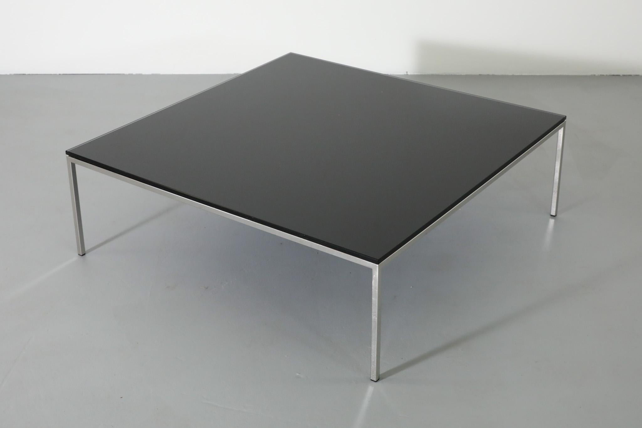 Mid-Century Metaform Black Mirrored Glass and Chrome Coffee Table In Good Condition For Sale In Los Angeles, CA