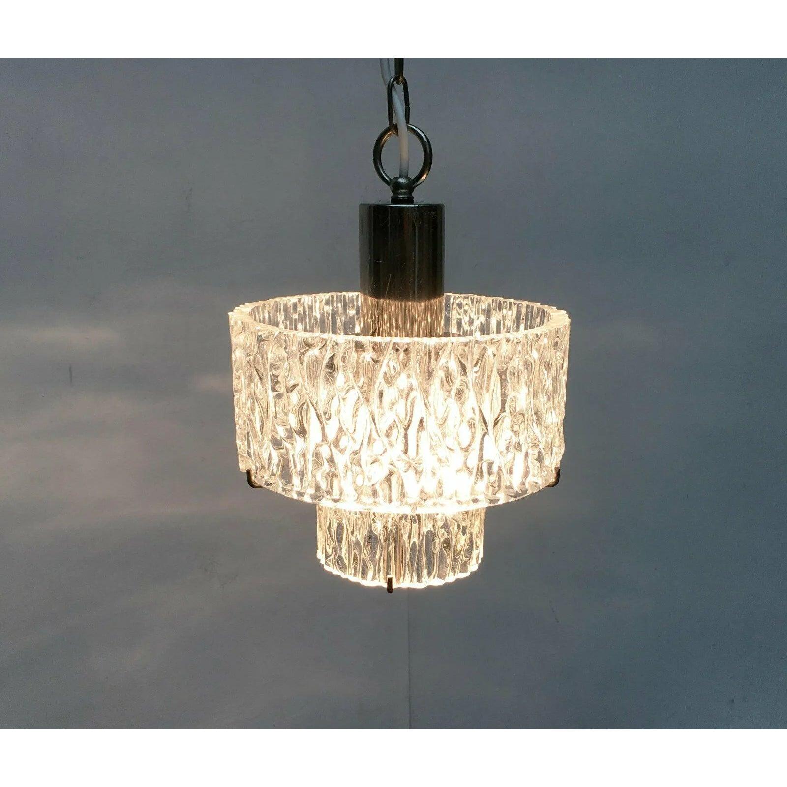 Lampe suspendue du milieu du siècle dernier attribuée à Kalmar Franken, années 1960 Excellent état - En vente à Hamburg, DE