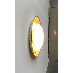 Plafoniera a soffitto in metallo e vetro di metà secolo, anni '60