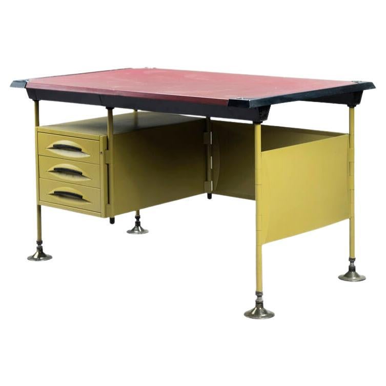 Mid-Century Metal and Leatherette Desk, Spazio Series, BBPR for Olivetti, Italy For Sale