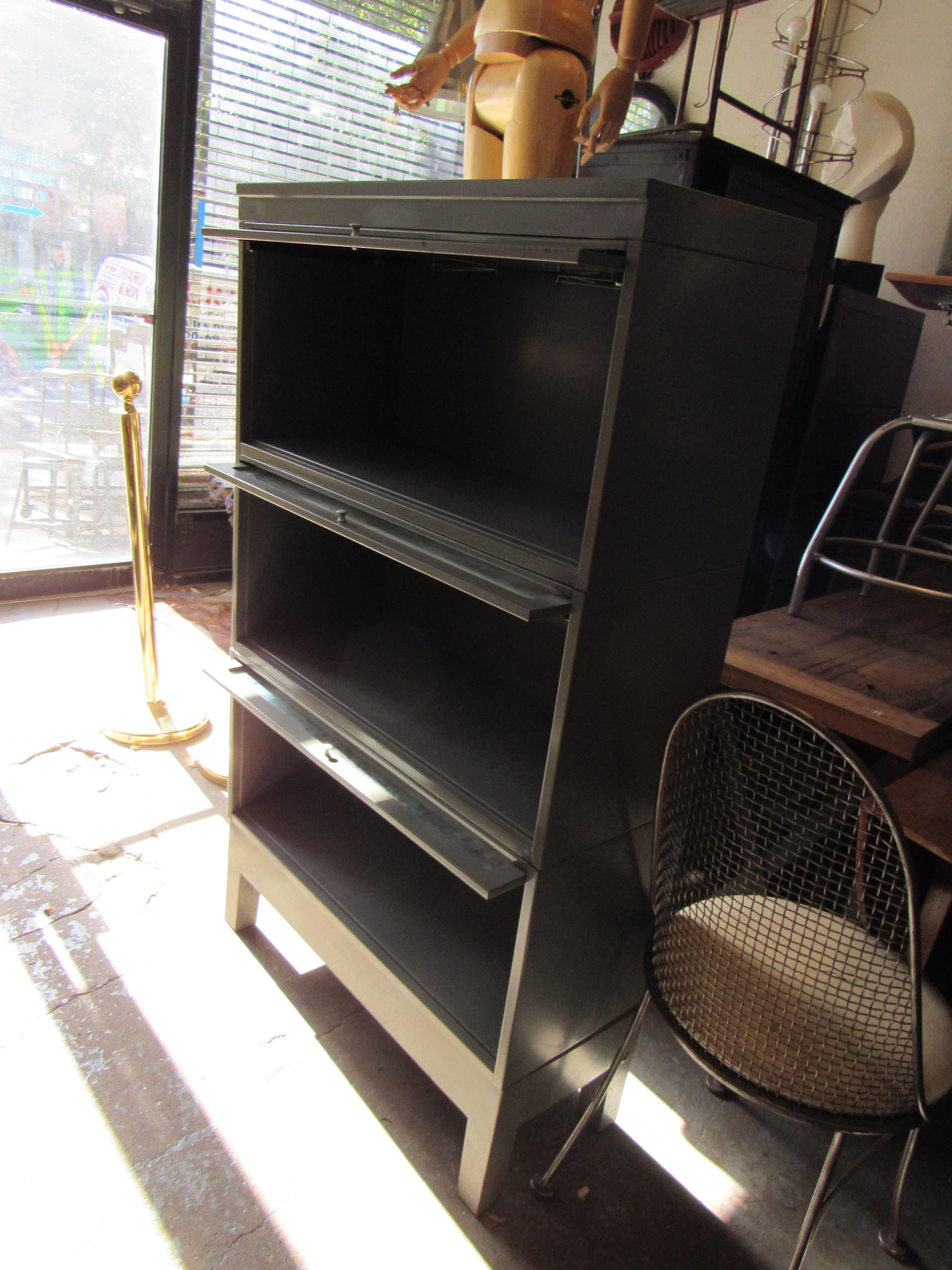 Mid-Century Metal Barrister Bookcase In Good Condition In Brooklyn, NY