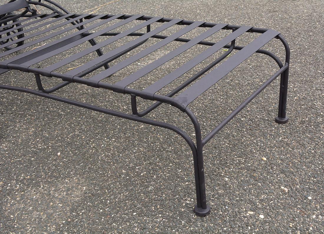 20th Century Midcentury Metal Chaise Lounge For Sale