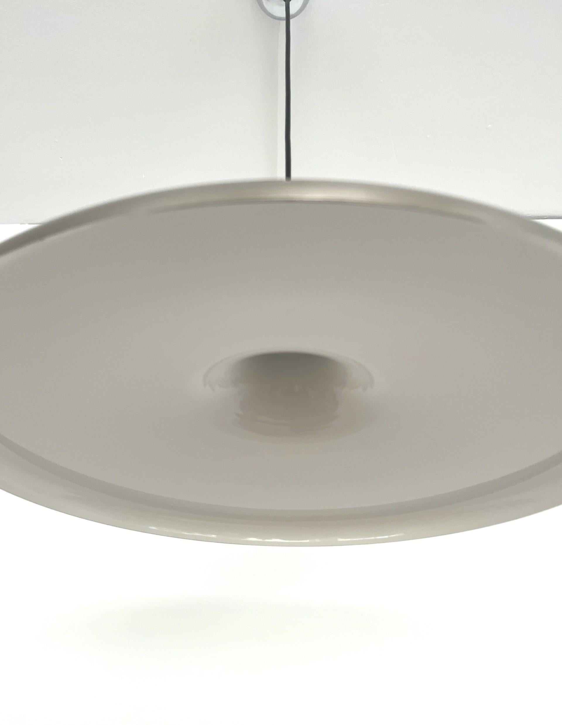 Metallo Lampadario in metallo di metà secolo di Leonardo Marelli per Estiluz, anni '70 in vendita
