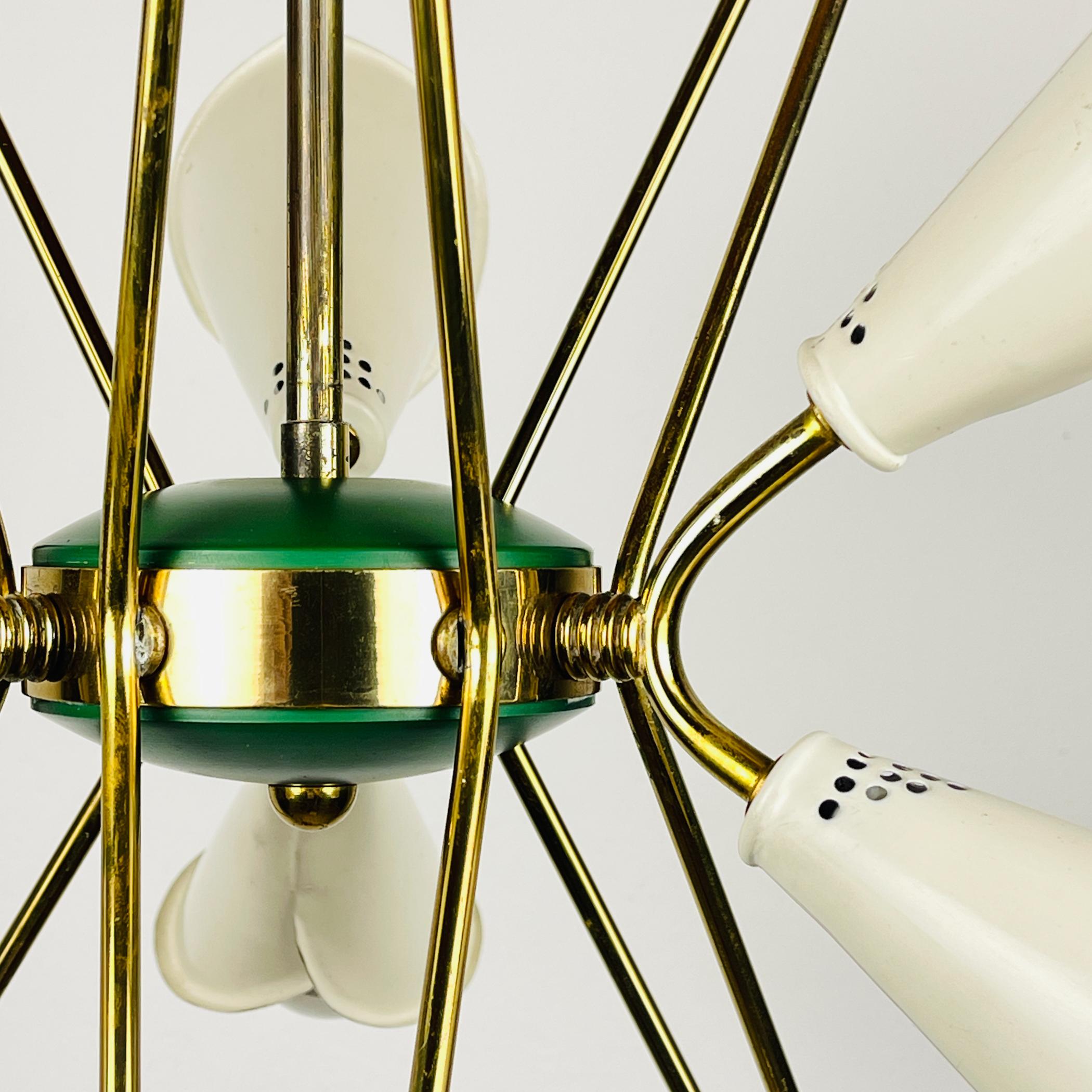 Lampadario in metallo di metà secolo in stile Stilnovo, Italia anni '70 In condizioni buone in vendita a Miklavž Pri Taboru, SI