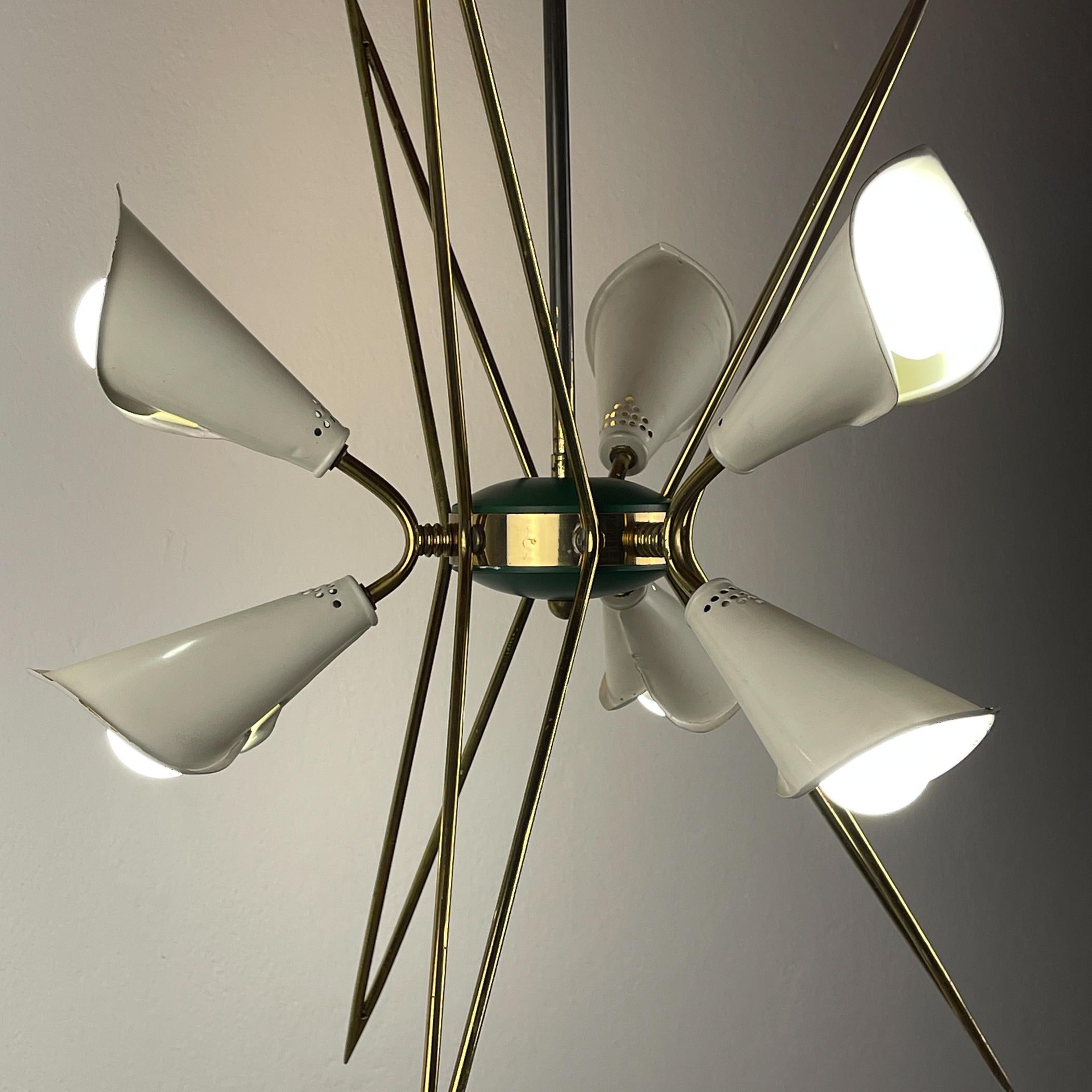 Lampadario in metallo di metà secolo in stile Stilnovo, Italia anni '70 in vendita 2