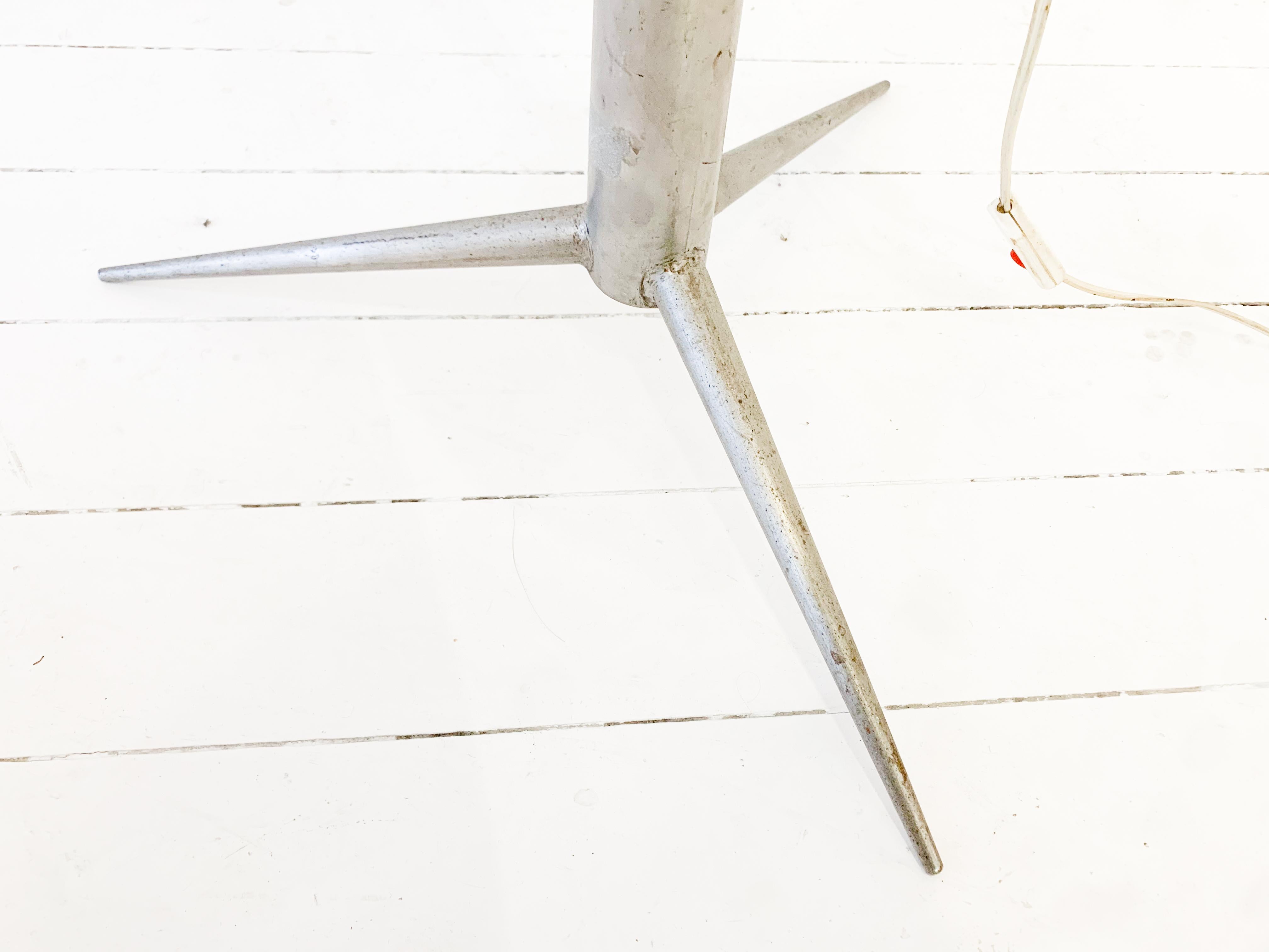 Mid-century metal floor lamp by Emiel Veranneman, Belgium 1958 For Sale 5