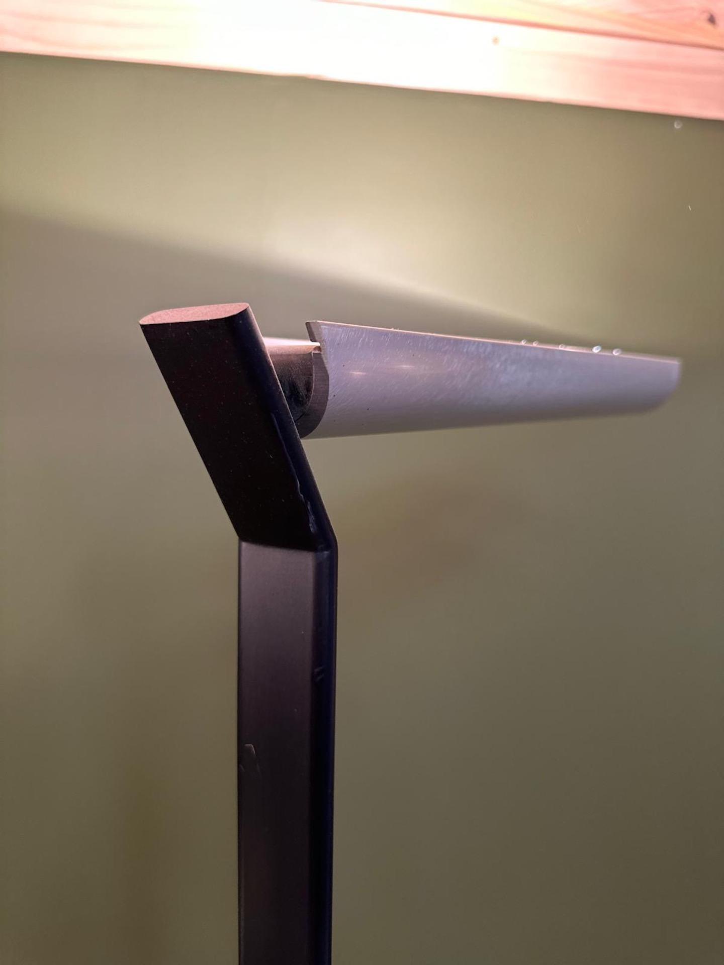 Mid-century Metal Floor Lamp by Sabine Charoy, 1980s In Good Condition For Sale In LEGNY, FR
