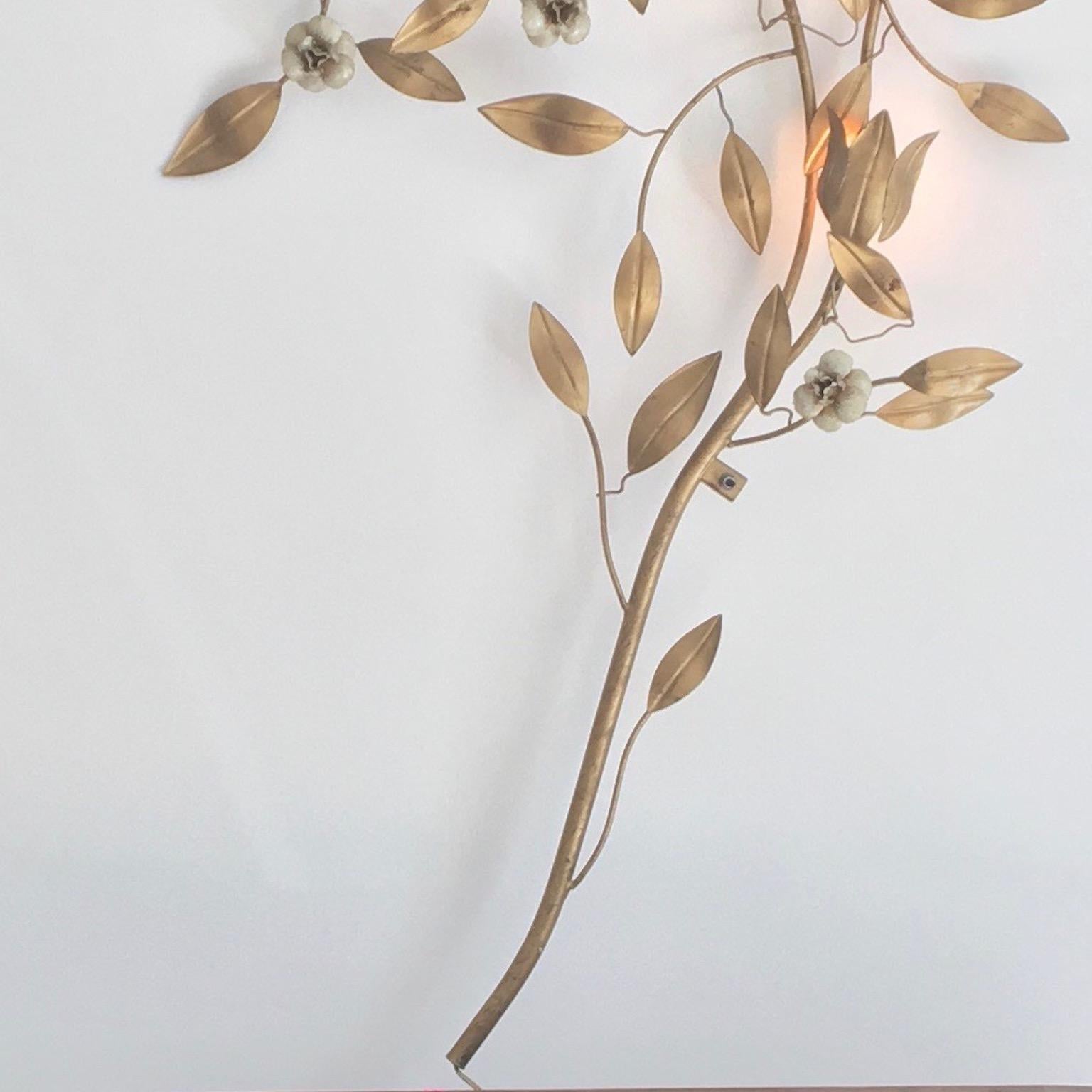 Enameled Midcentury Metal Floral Wall Light  For Sale