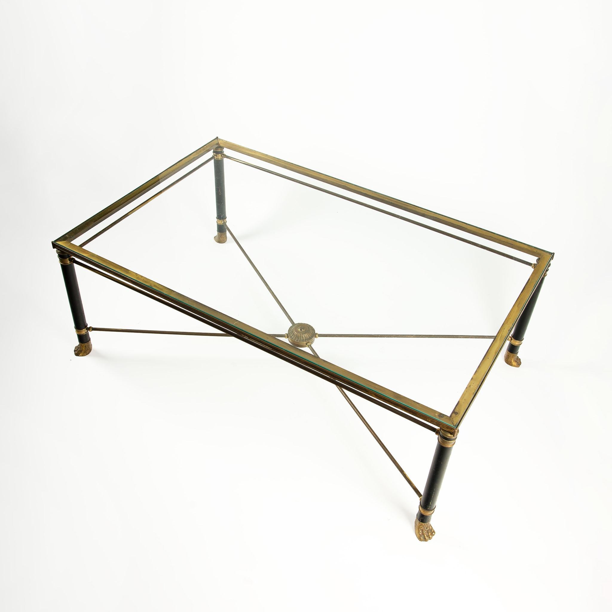 Tavolino da caffè con cornice in metallo e piano in vetro del Mid Century In condizioni ottime in vendita a New York, NY