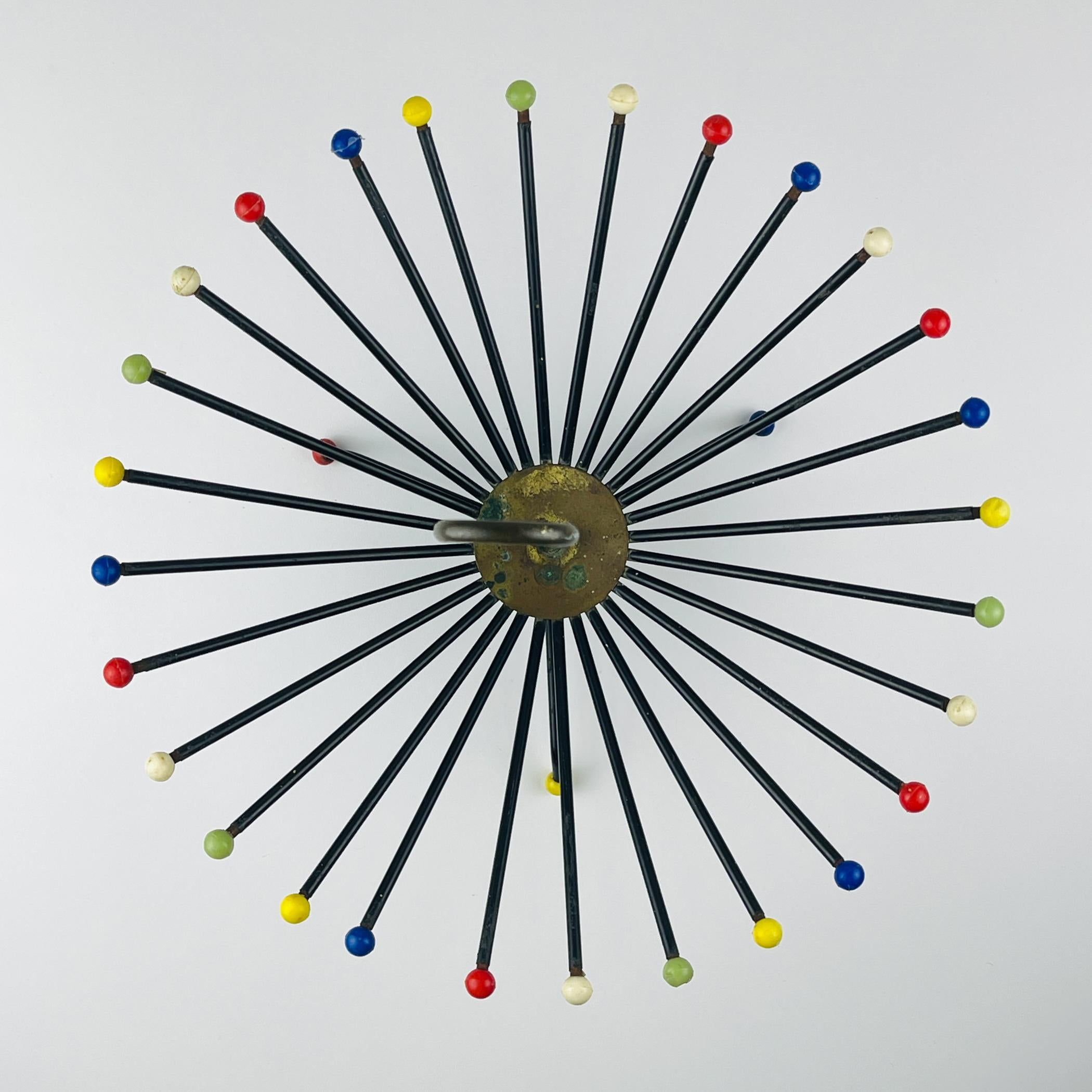 Mid-century metal fruit vase, Italy 1960s For Sale 2