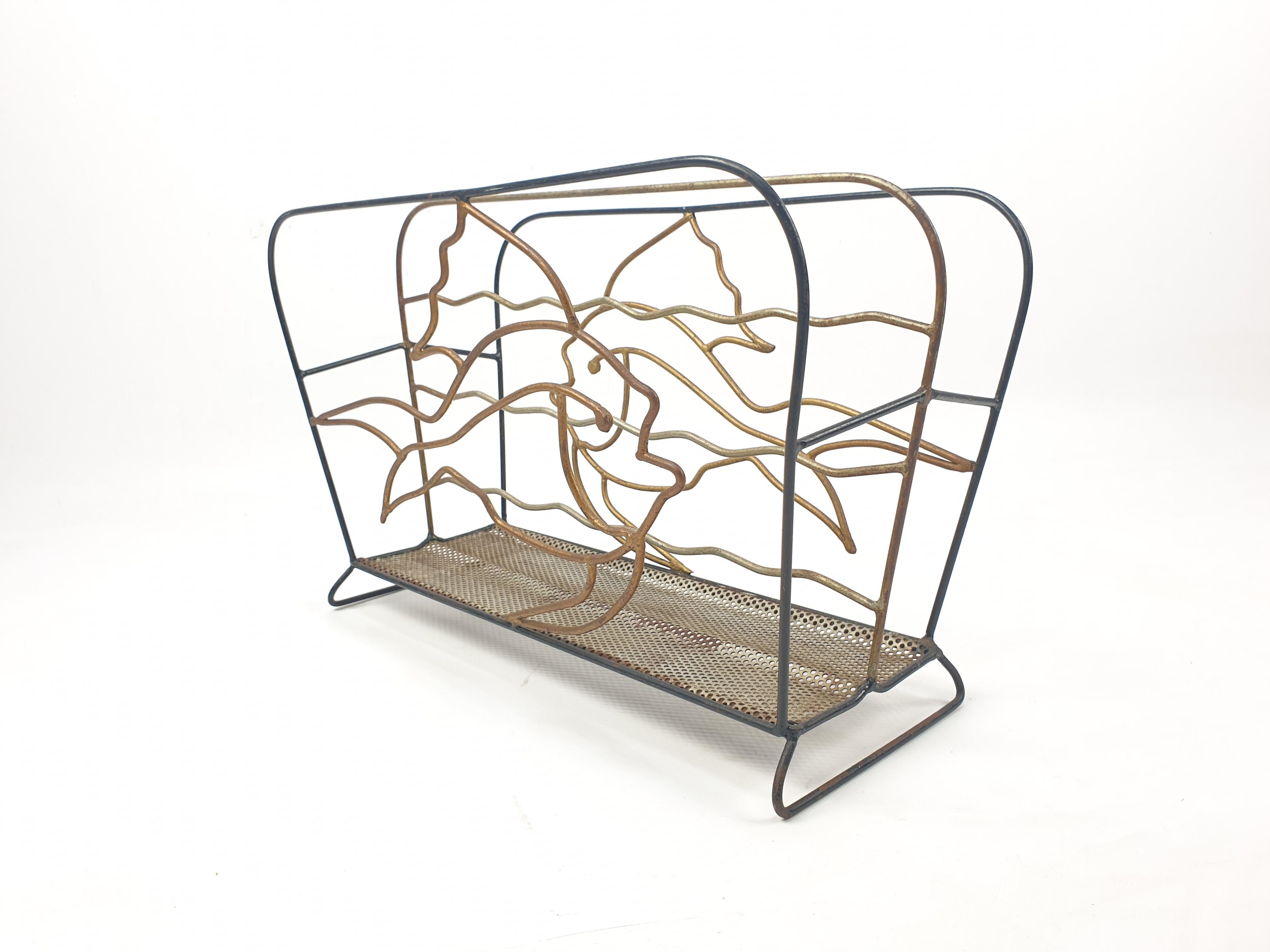 French Mid-Century Metal Magazine Rack with Fishes, 1950s For Sale