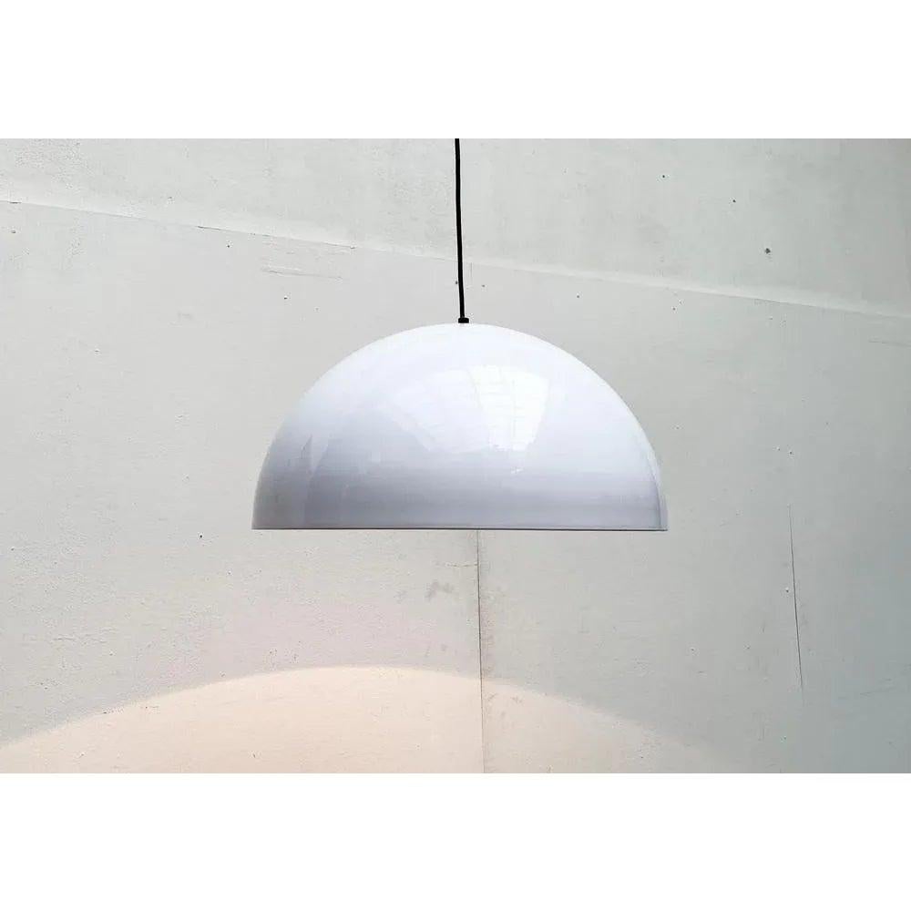 Lampada a sospensione Sonora in metallo di metà secolo di Vico Magistretti per Oluce, anni '70 In condizioni buone in vendita a Hamburg, DE