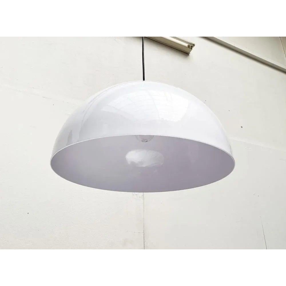 Lampada a sospensione Sonora in metallo di metà secolo di Vico Magistretti per Oluce, anni '70 in vendita 1