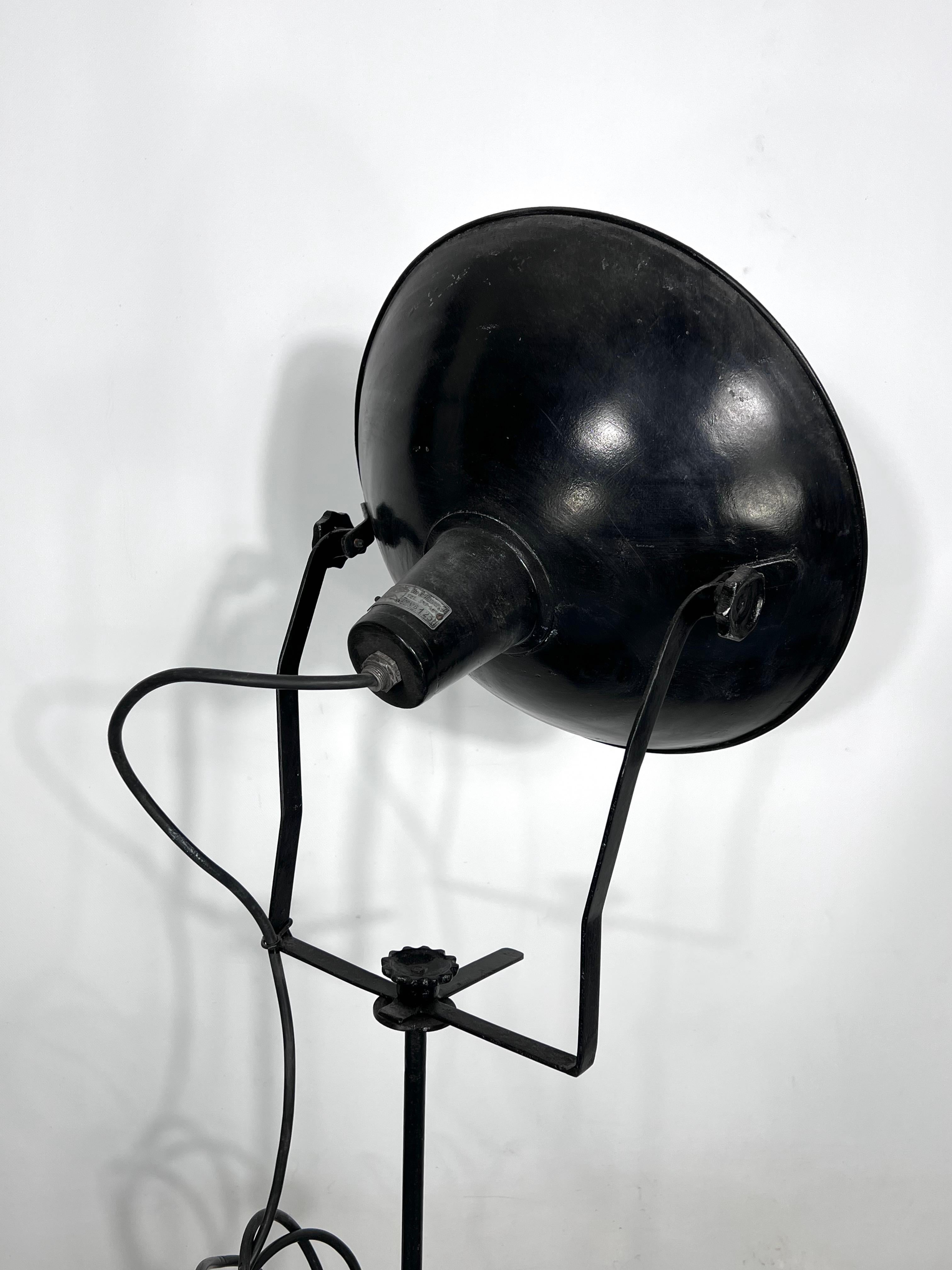Mid-Century Metal Studio Photographer Lamp, Italy 1940s For Sale 2