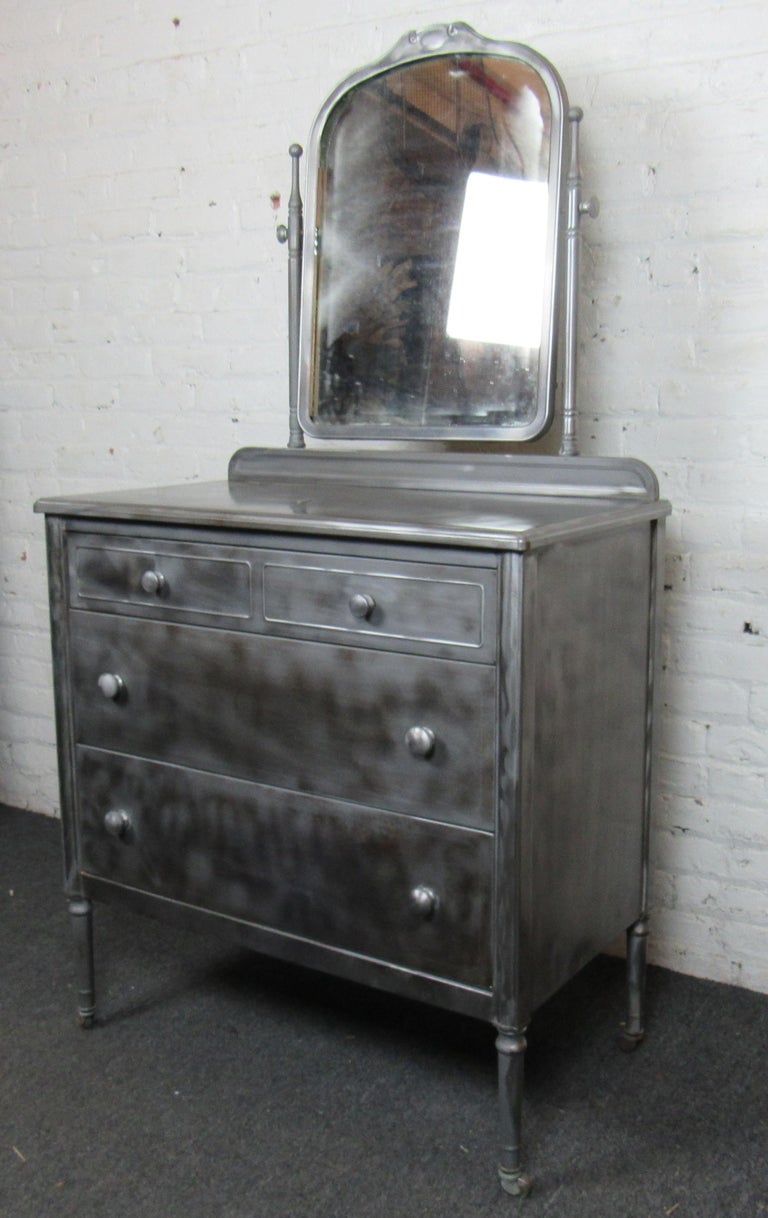 MidCentury Metal Vanity Dresser For Sale at 1stDibs