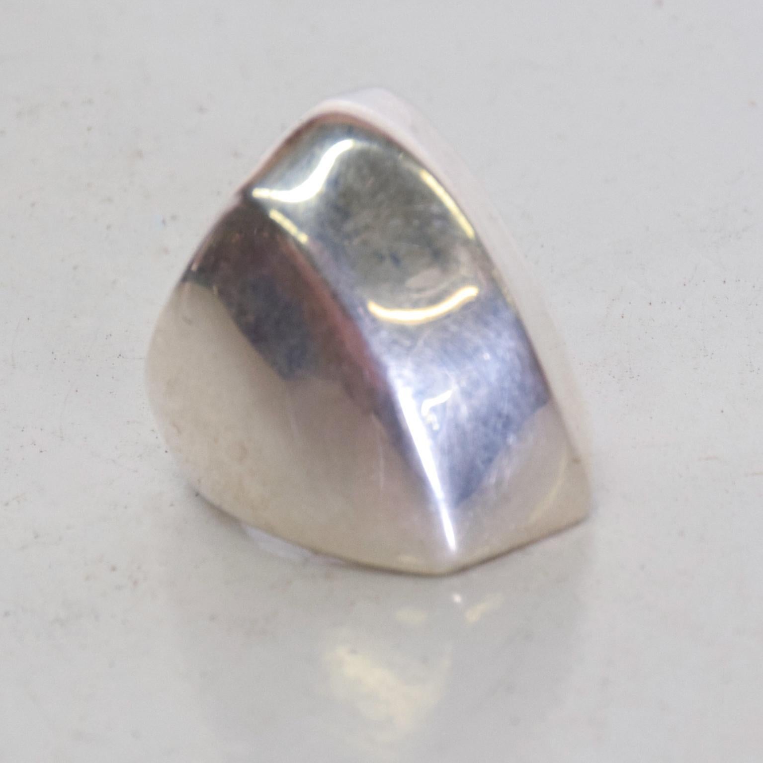 For your consideration, a Mid Century Mexican Modernist Fashion Silver Ring. Stamped on the inside. Dimensions: 1 1/8