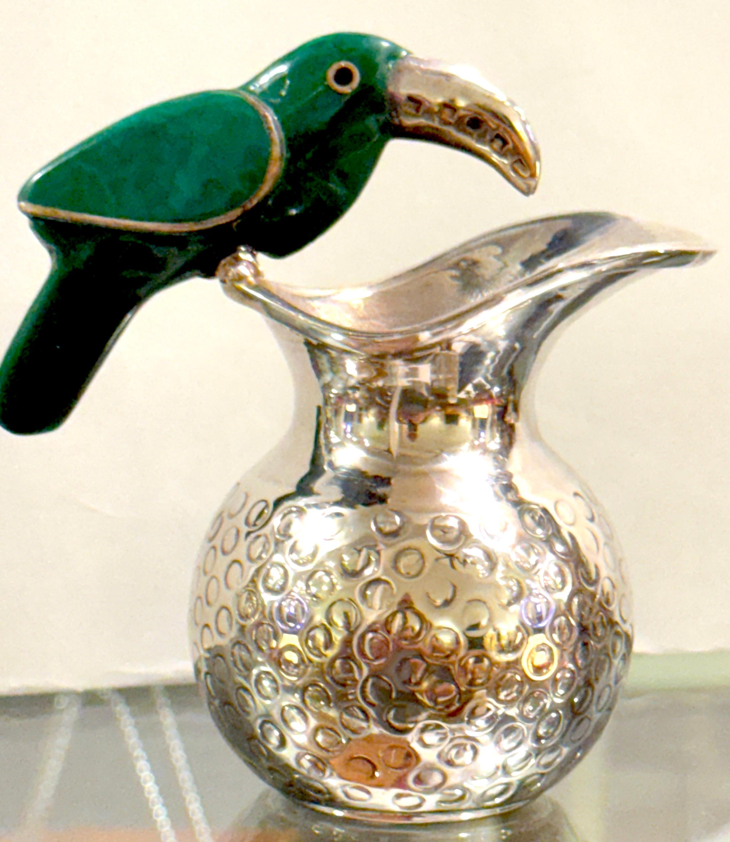 Mid-Century Mexican Silverplate & Malachite Parrot Pitcher, Style Los Castillo en venta 3