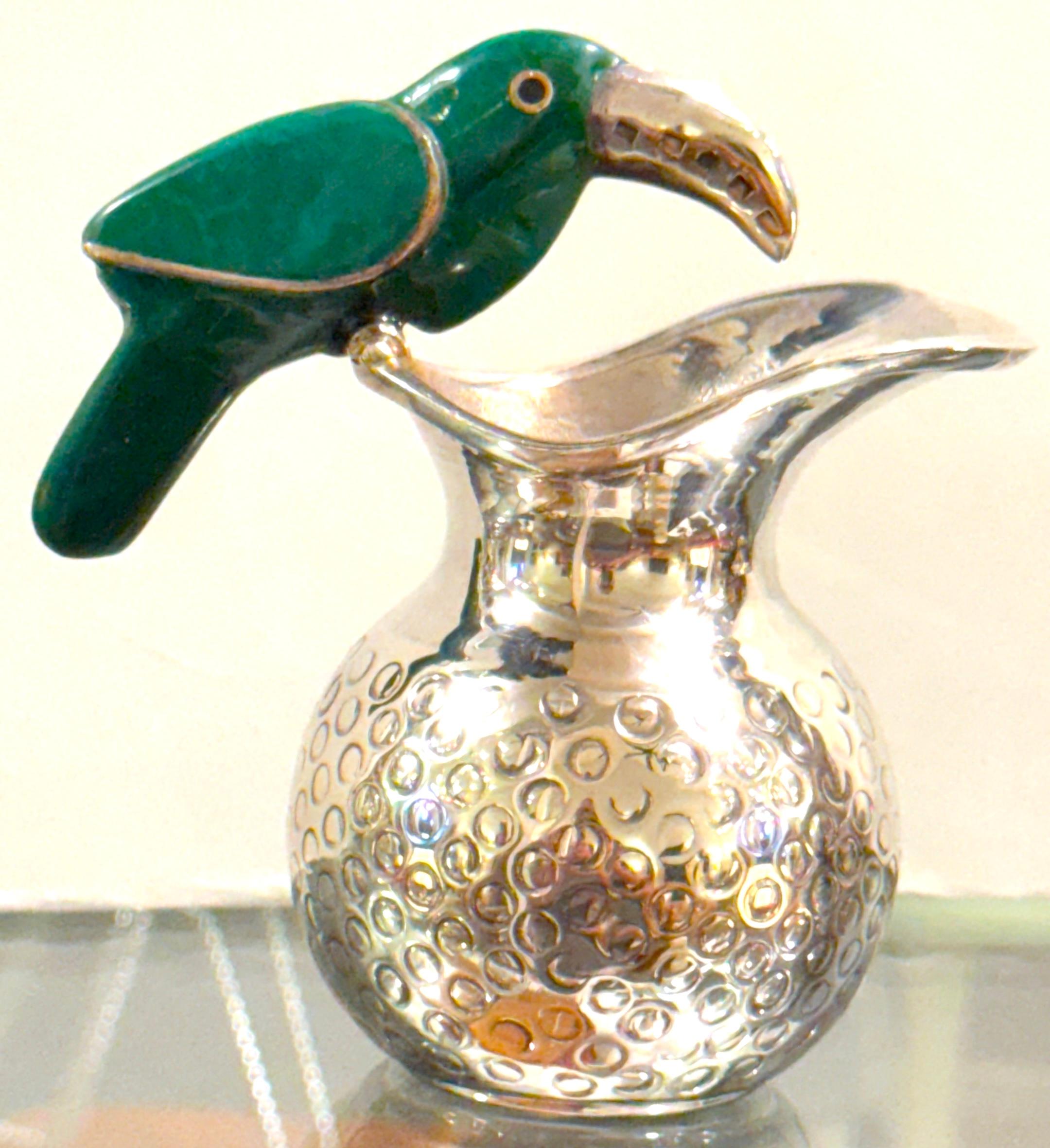 Mid-Century Mexican Silverplate & Malachite Parrot Pitcher, Style Los Castillo en venta 4