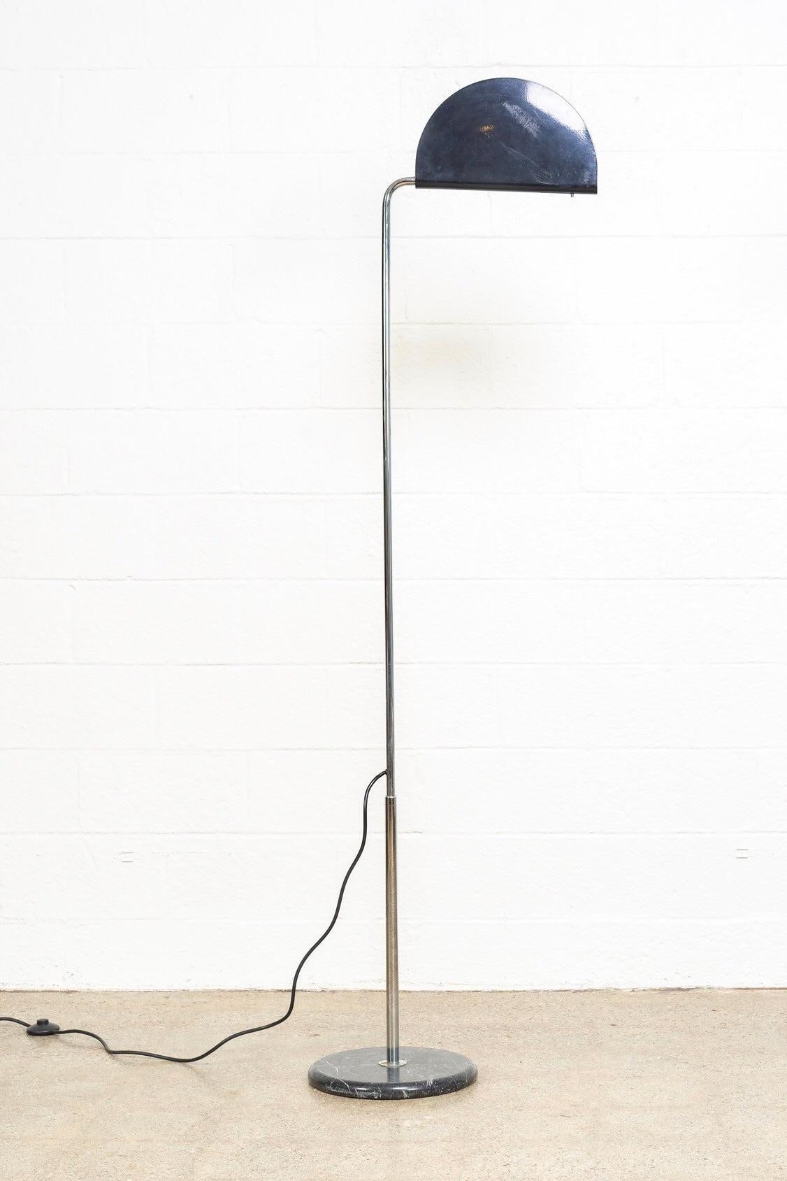 Italian Mid Century Mezzaluna Black Floor Lamp by Bruno Gecchelin For Sale