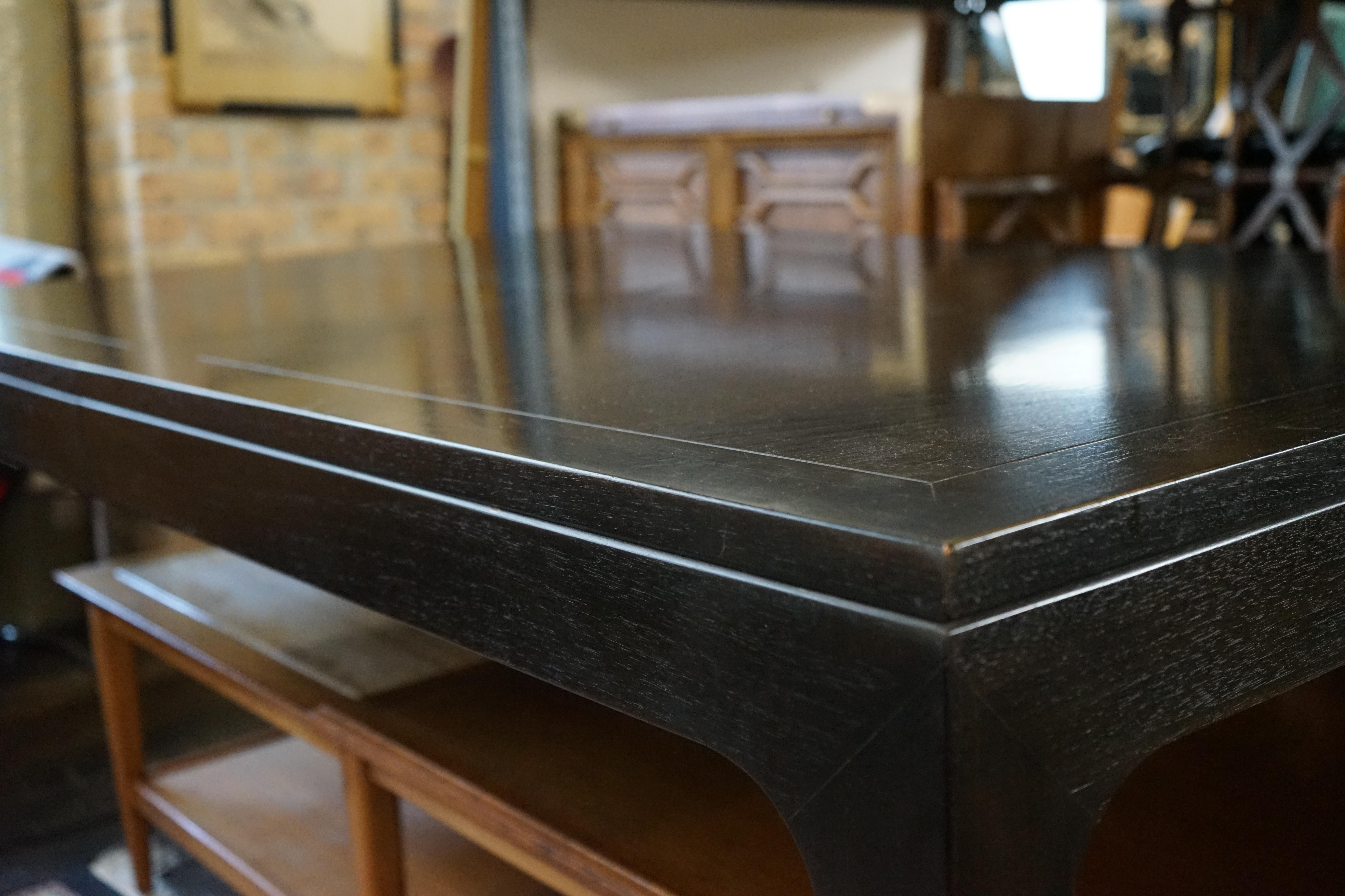 Tavolo da pranzo allungabile di metà secolo Michael Taylor For Baker Far East Collection In condizioni buone in vendita a Chicago, IL