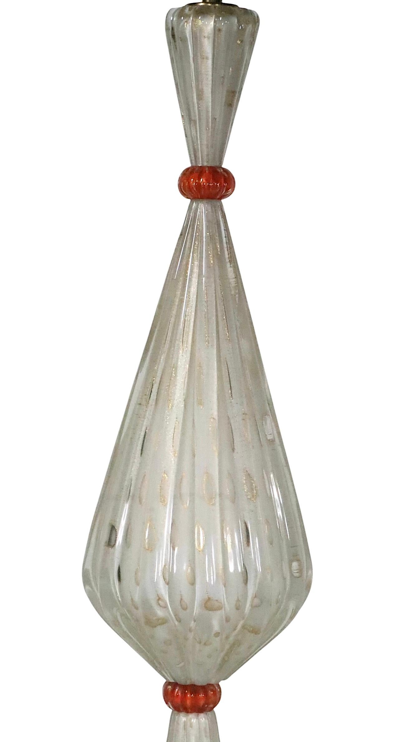 Murano-Tischlampe aus der Mitte des Jahrhunderts von Barovier Y Toso, hergestellt in Italien, 1950er Jahre im Angebot 6