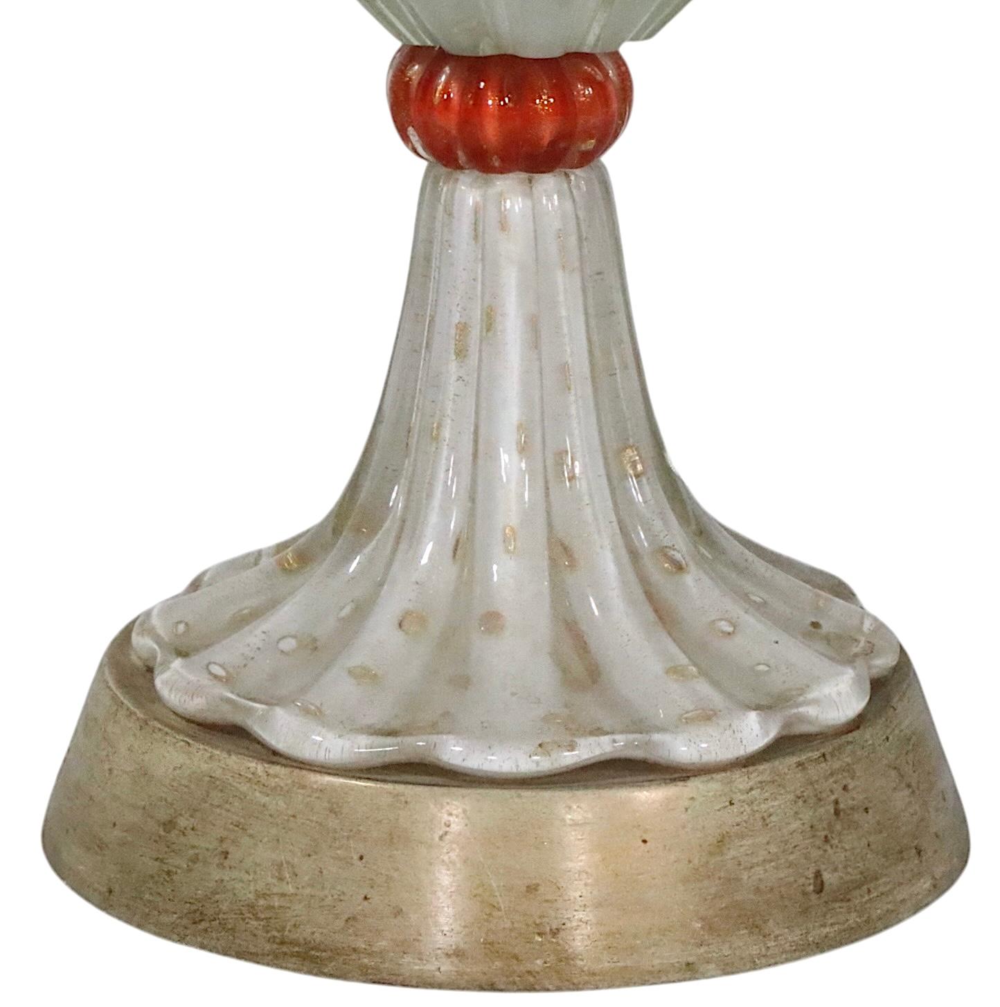 Murano-Tischlampe aus der Mitte des Jahrhunderts von Barovier Y Toso, hergestellt in Italien, 1950er Jahre im Angebot 7