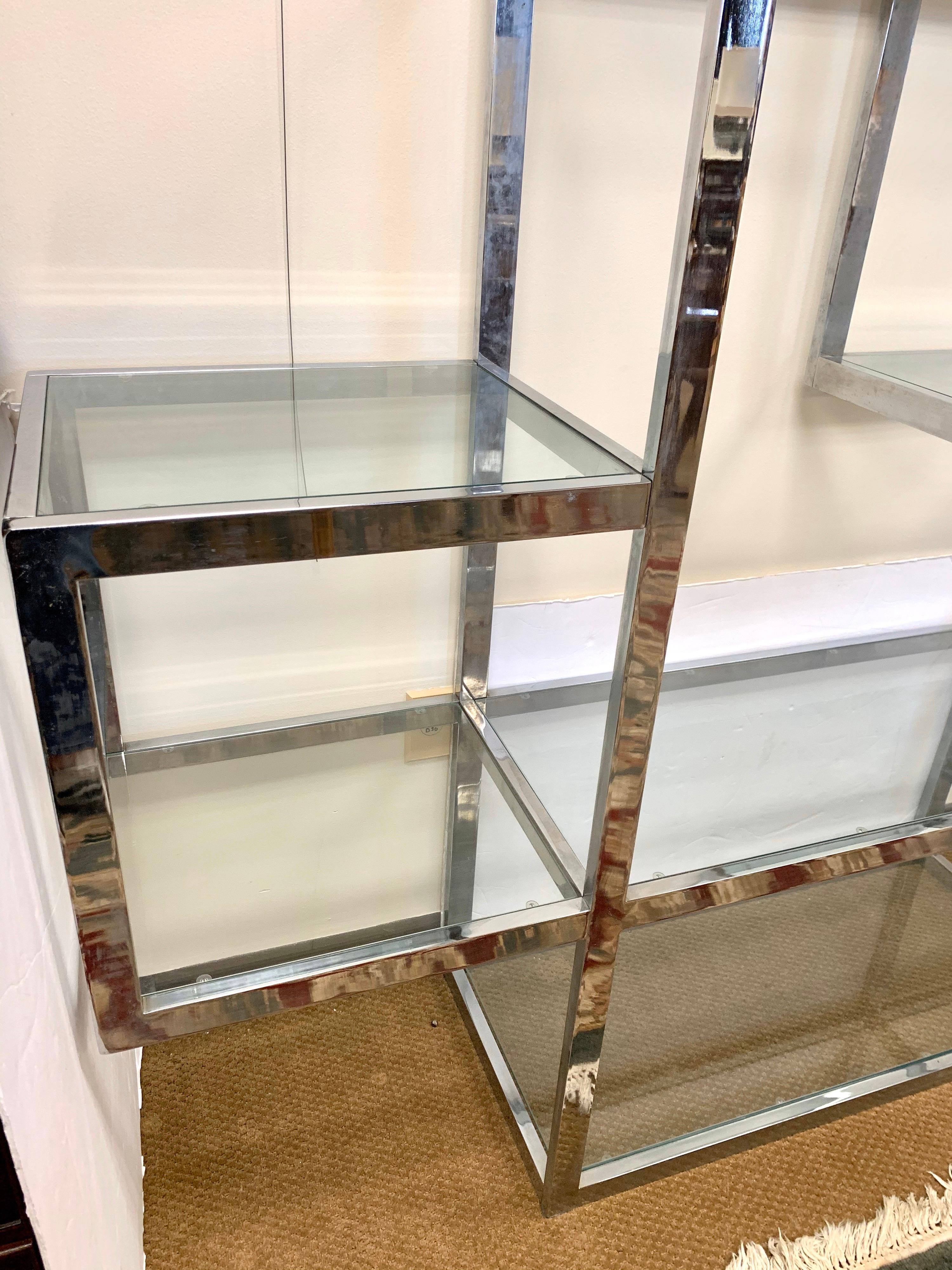 Midcentury Milo Baughman Style Chrome and Glass Large Étagère Shelving Unit In Good Condition In West Hartford, CT