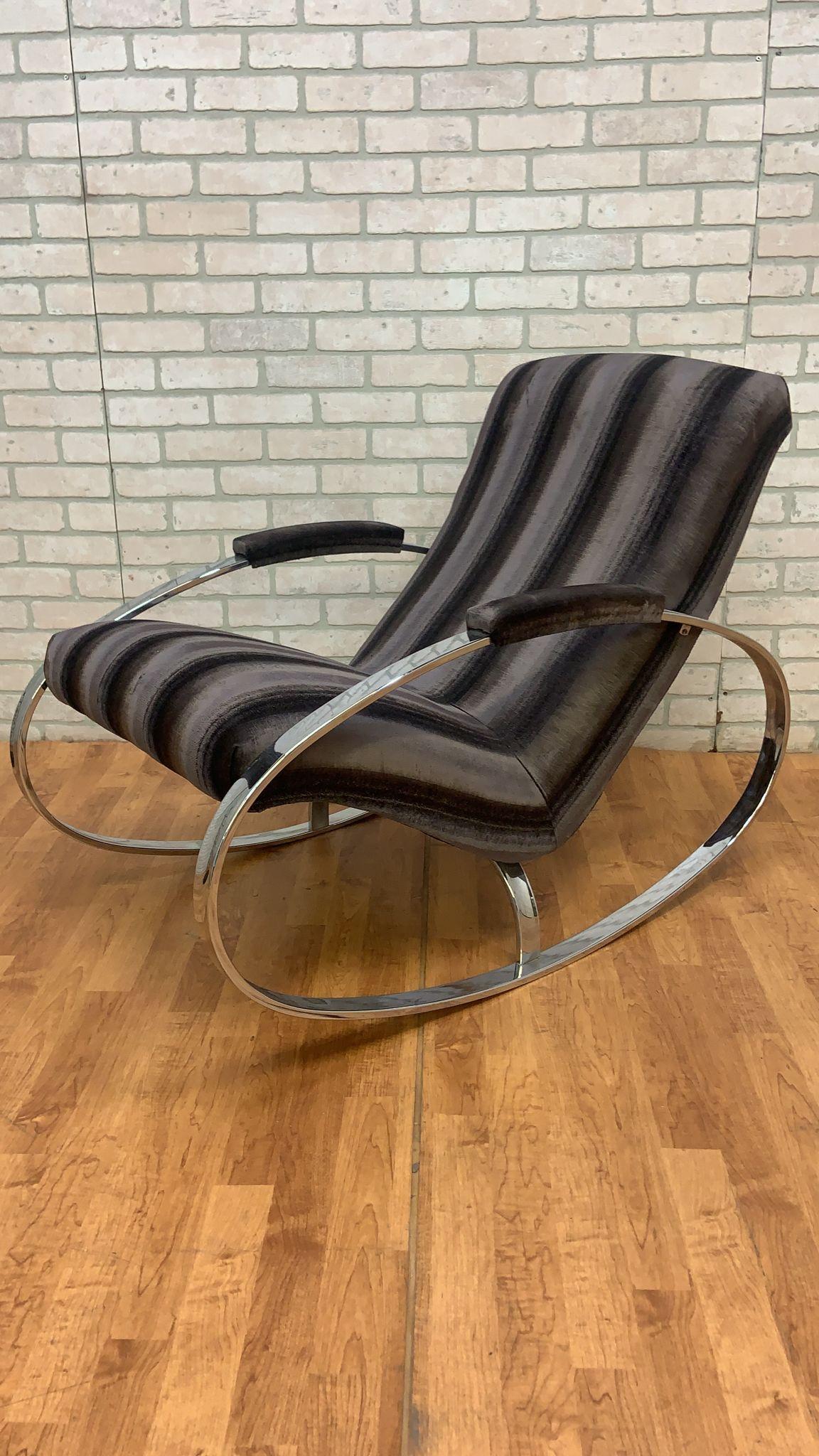 Midcentury Milo Baughman Chrome Flat Bar Oval Rocking Chair Newly Upholstered For Sale 1