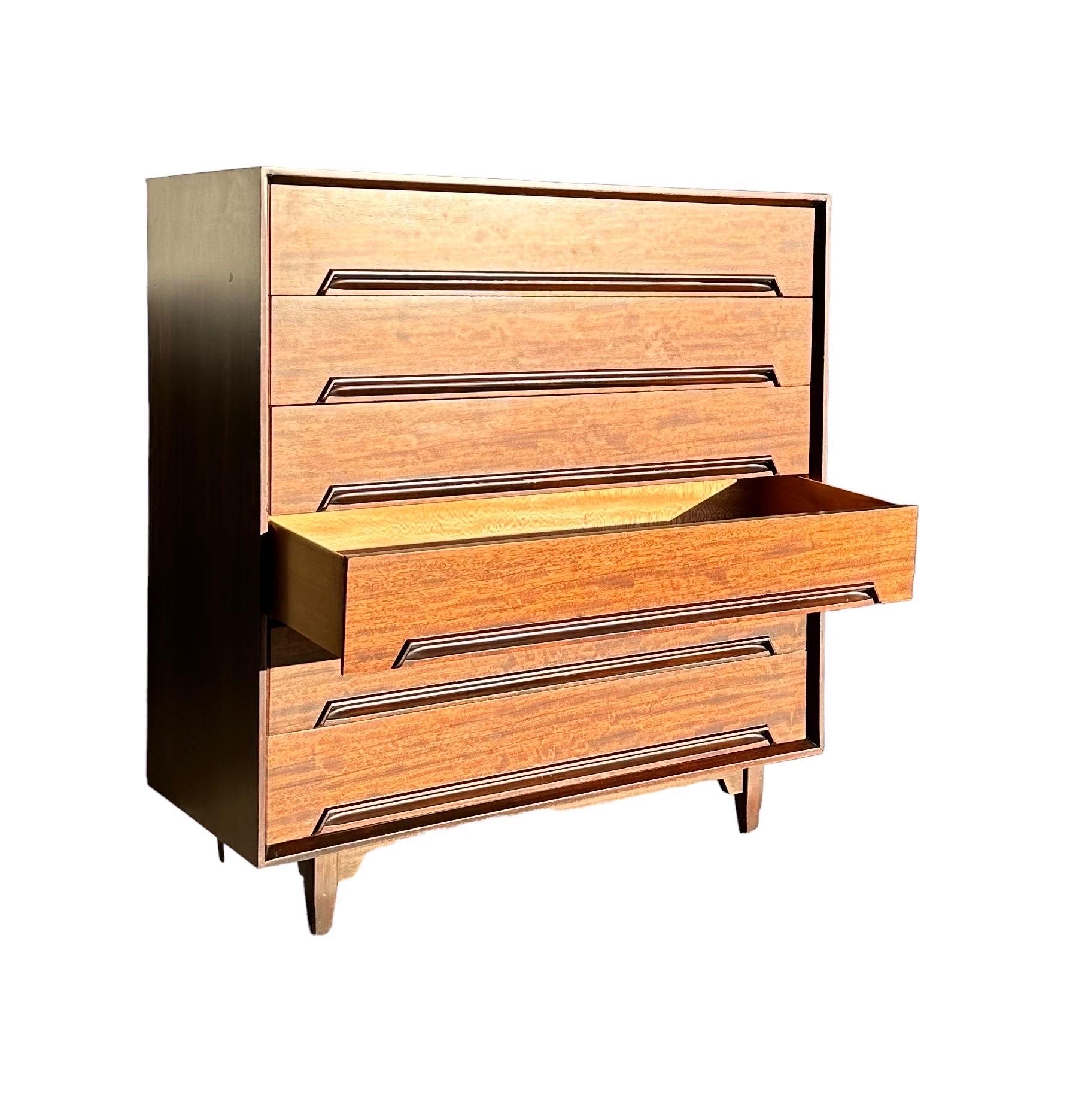 American Mid Century Milo Baughman “Perspective” Dresser for Drexel For Sale