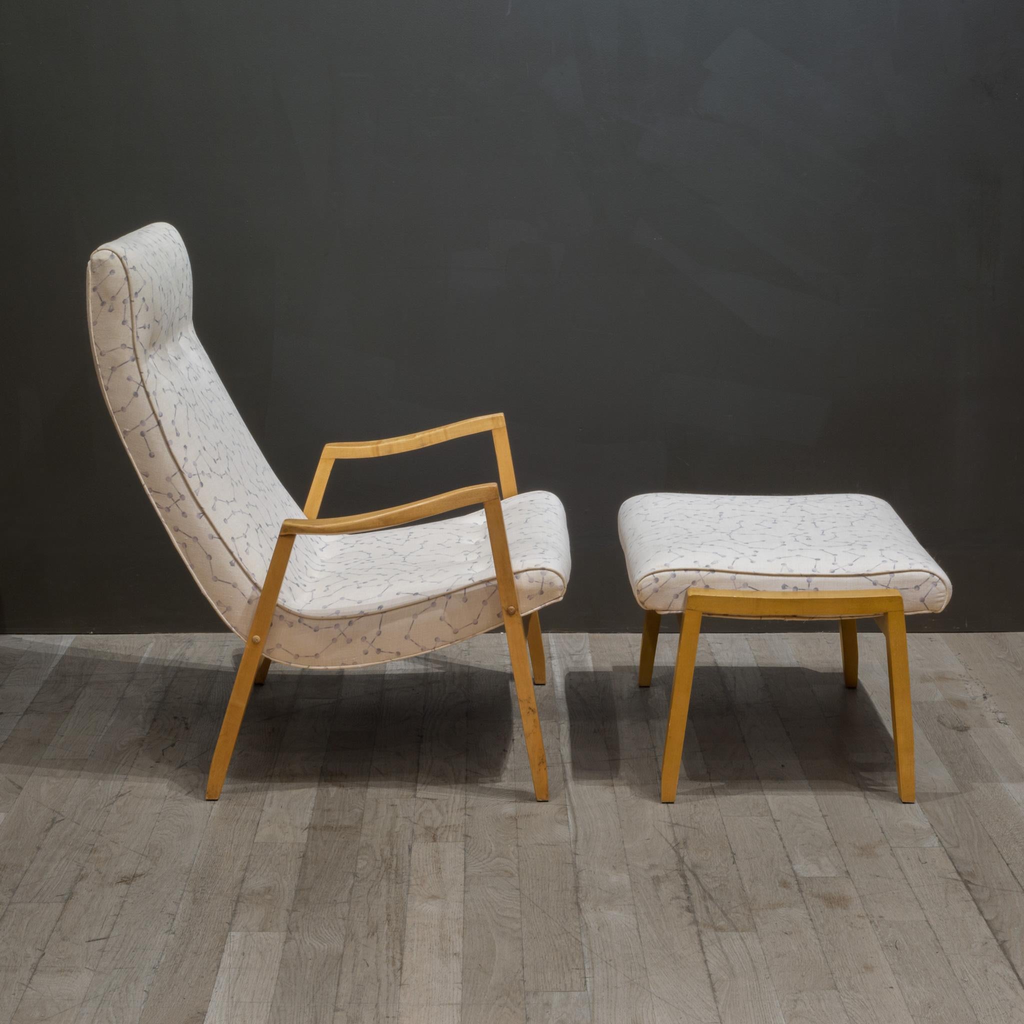 American Mid-Century Milo Baughman Scoop Lounge Chair and Ottoman, C.1950-1960 For Sale