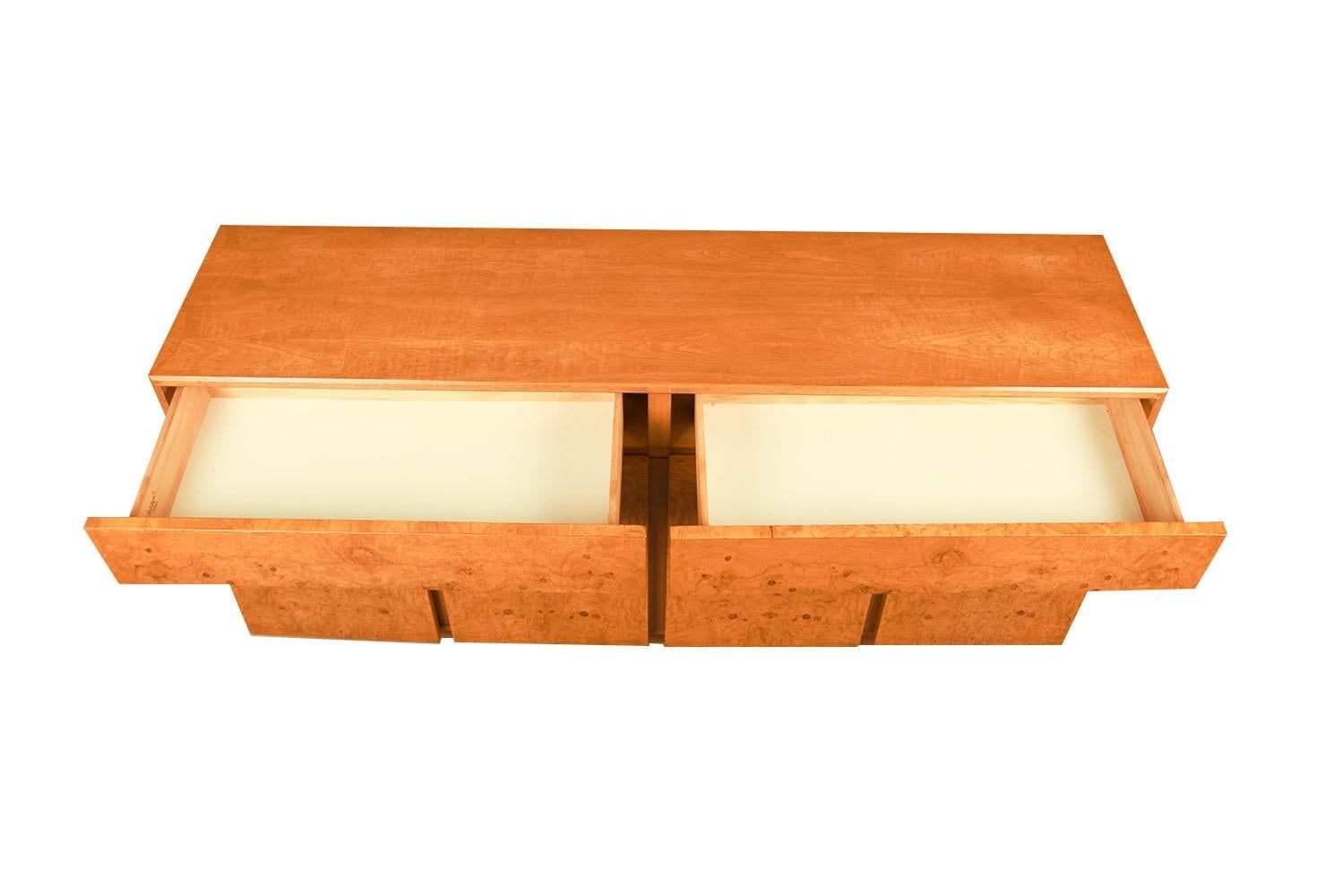 Mid-Century Milo Baughman Style Burl Wood Sideboard Credenza Bar Cabinet For Sale 1
