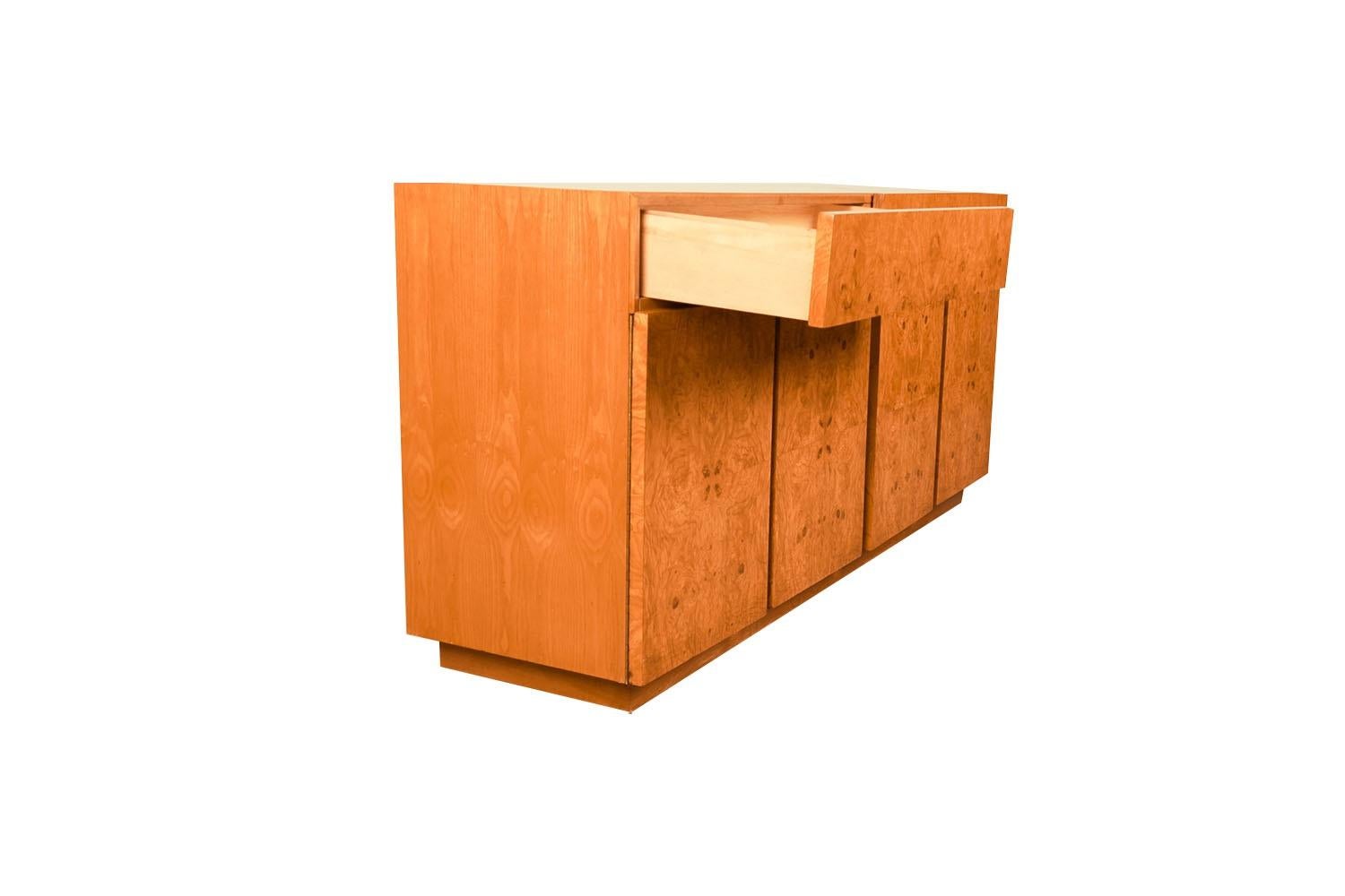 Mid-Century Milo Baughman Style Burl Wood Sideboard Credenza Bar Cabinet For Sale 3