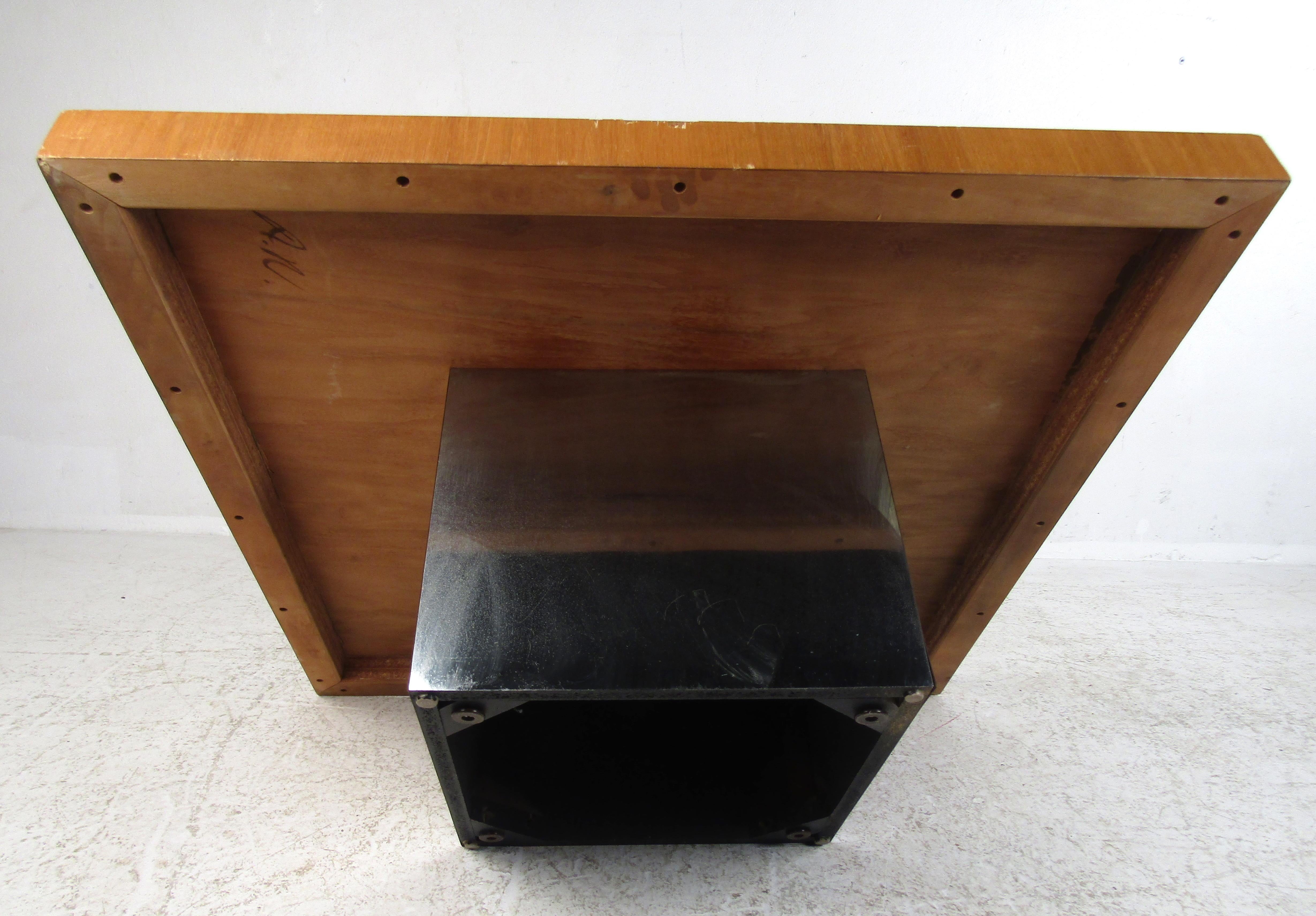 Midcentury Milo Baughman Style Coffee Table 5